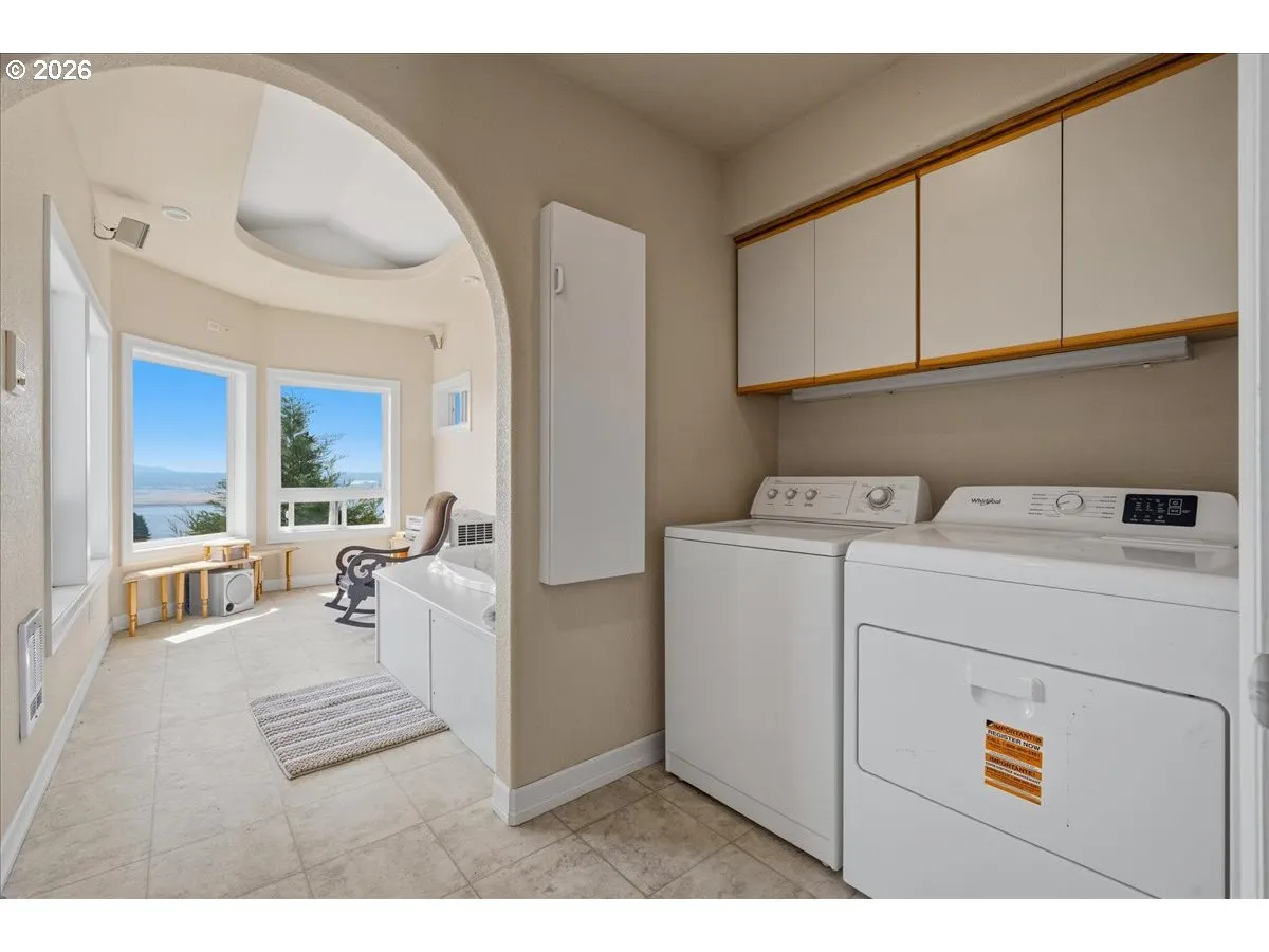 Laundry-Main