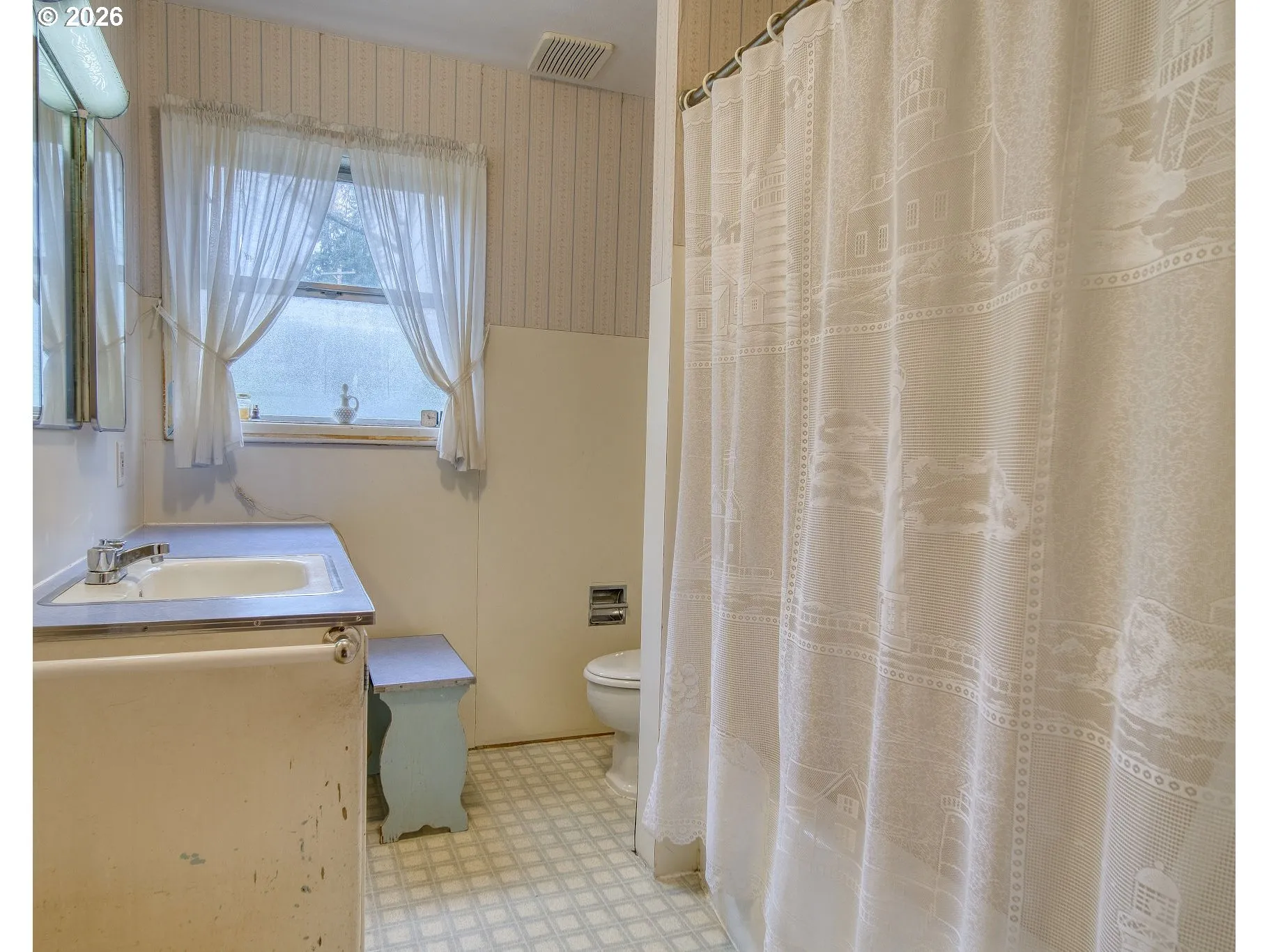 Bathroom-Main