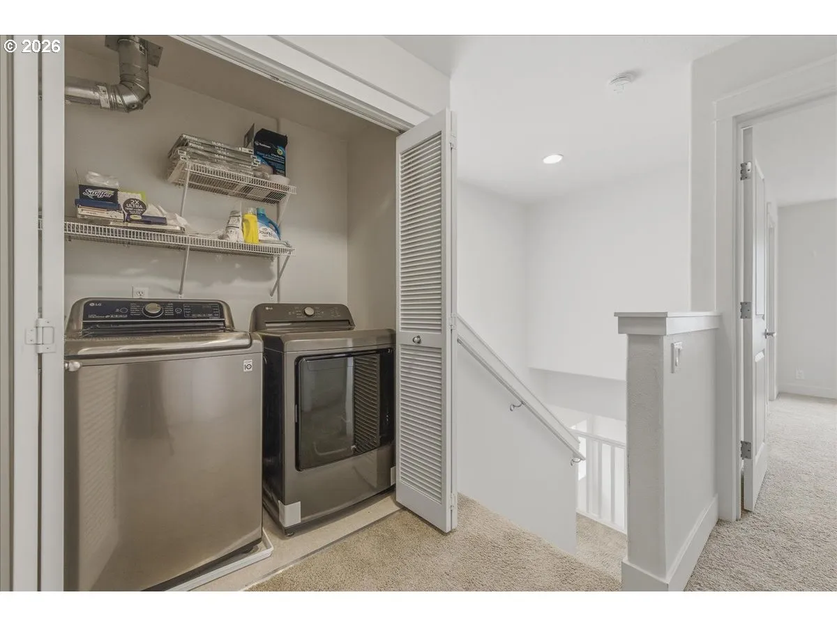 Laundry-Upper