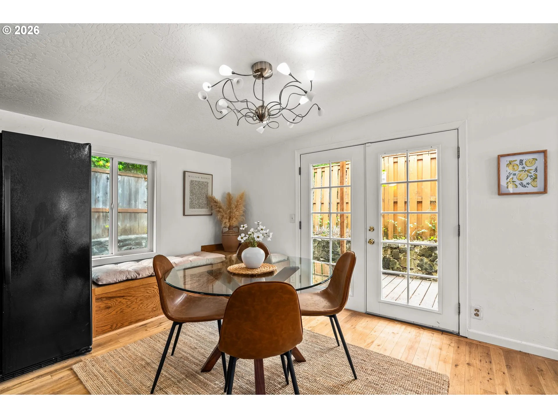 Kitchen/Nook-Eating Area
