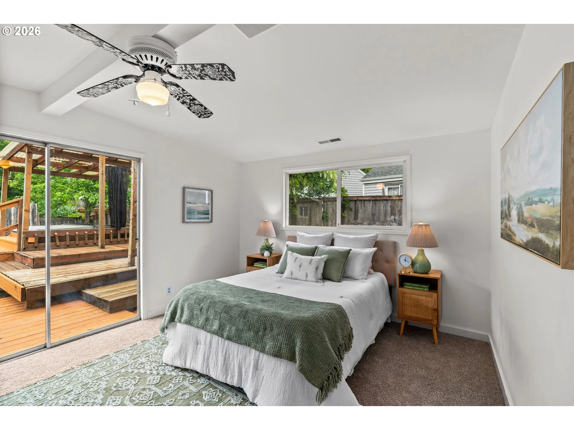 Bedroom, Primary
