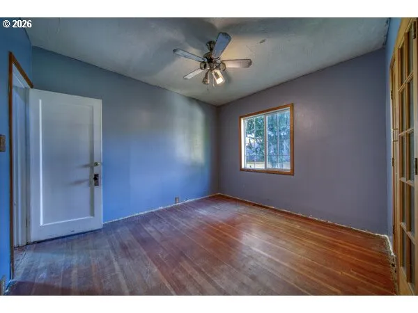 Bedroom-# 1