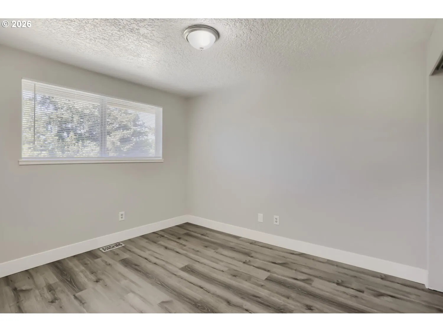 Bedroom-Main