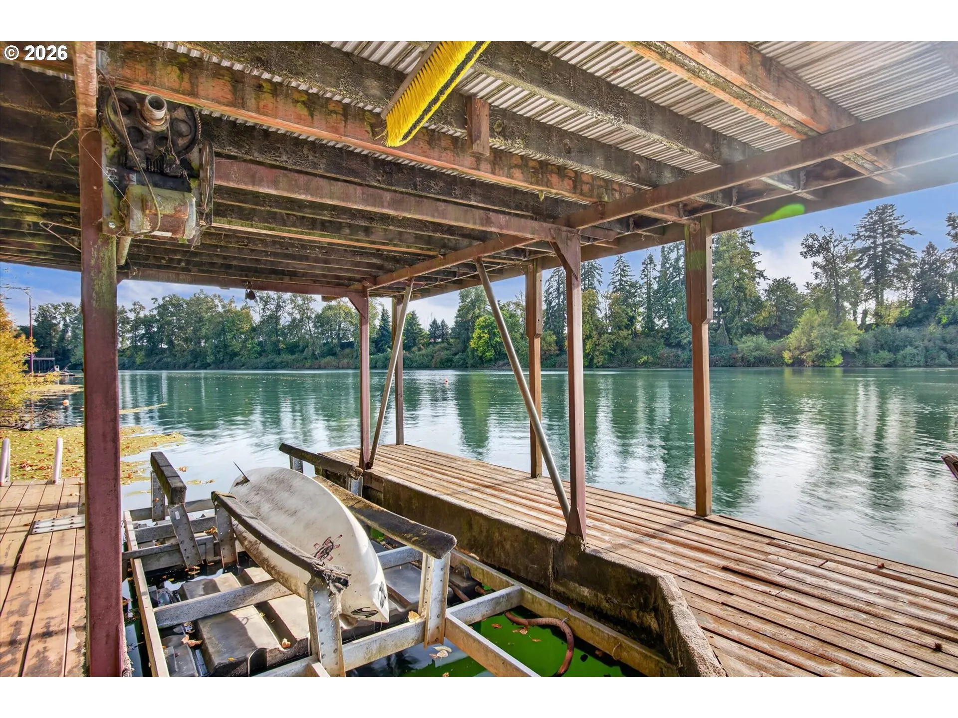 Dock