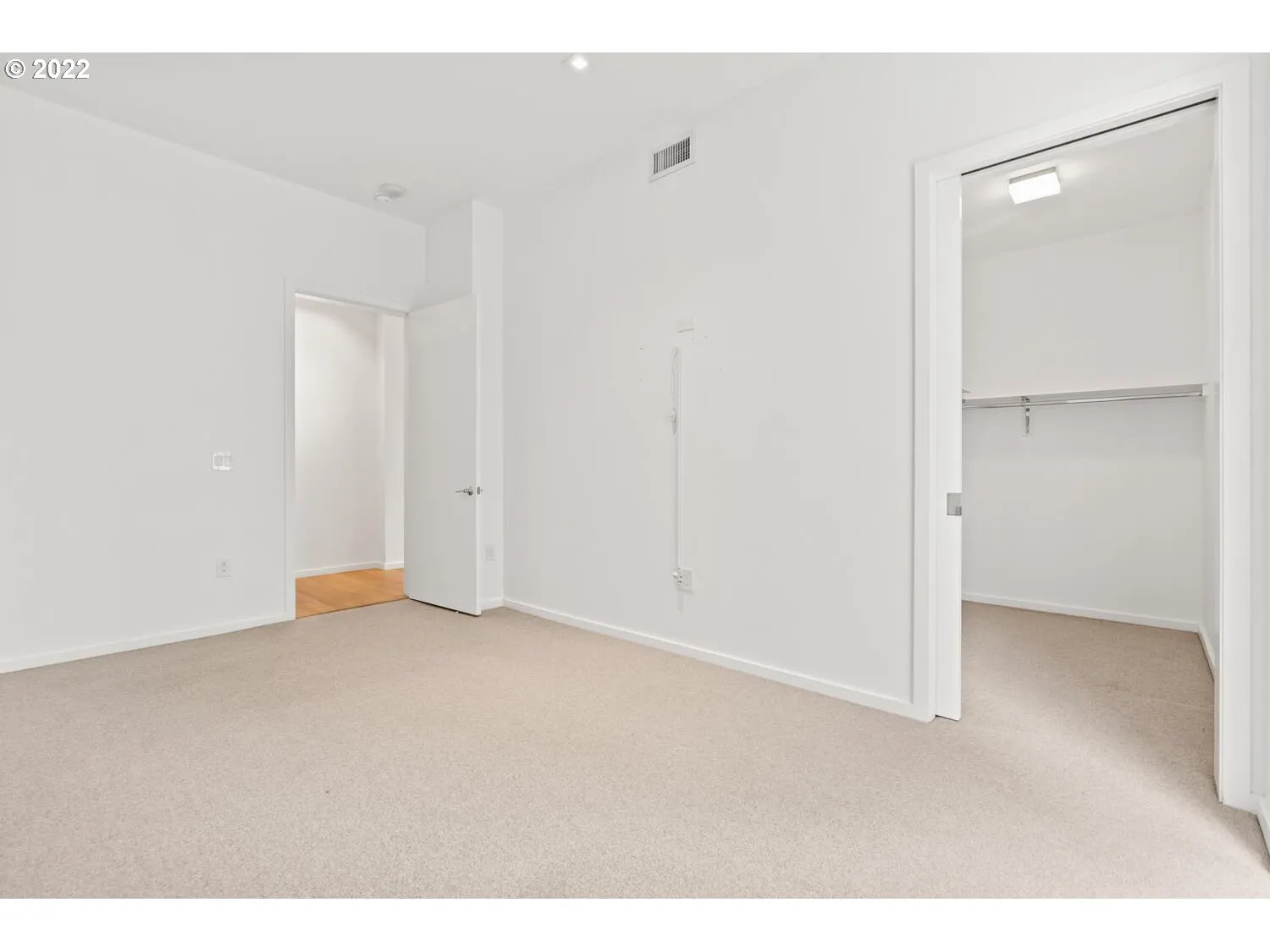 Bedroom, Primary