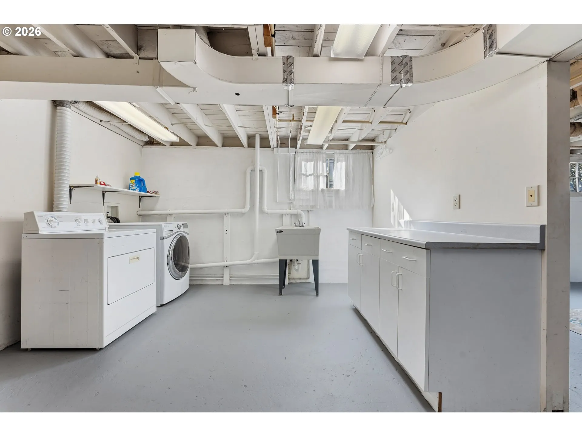 Laundry-basement