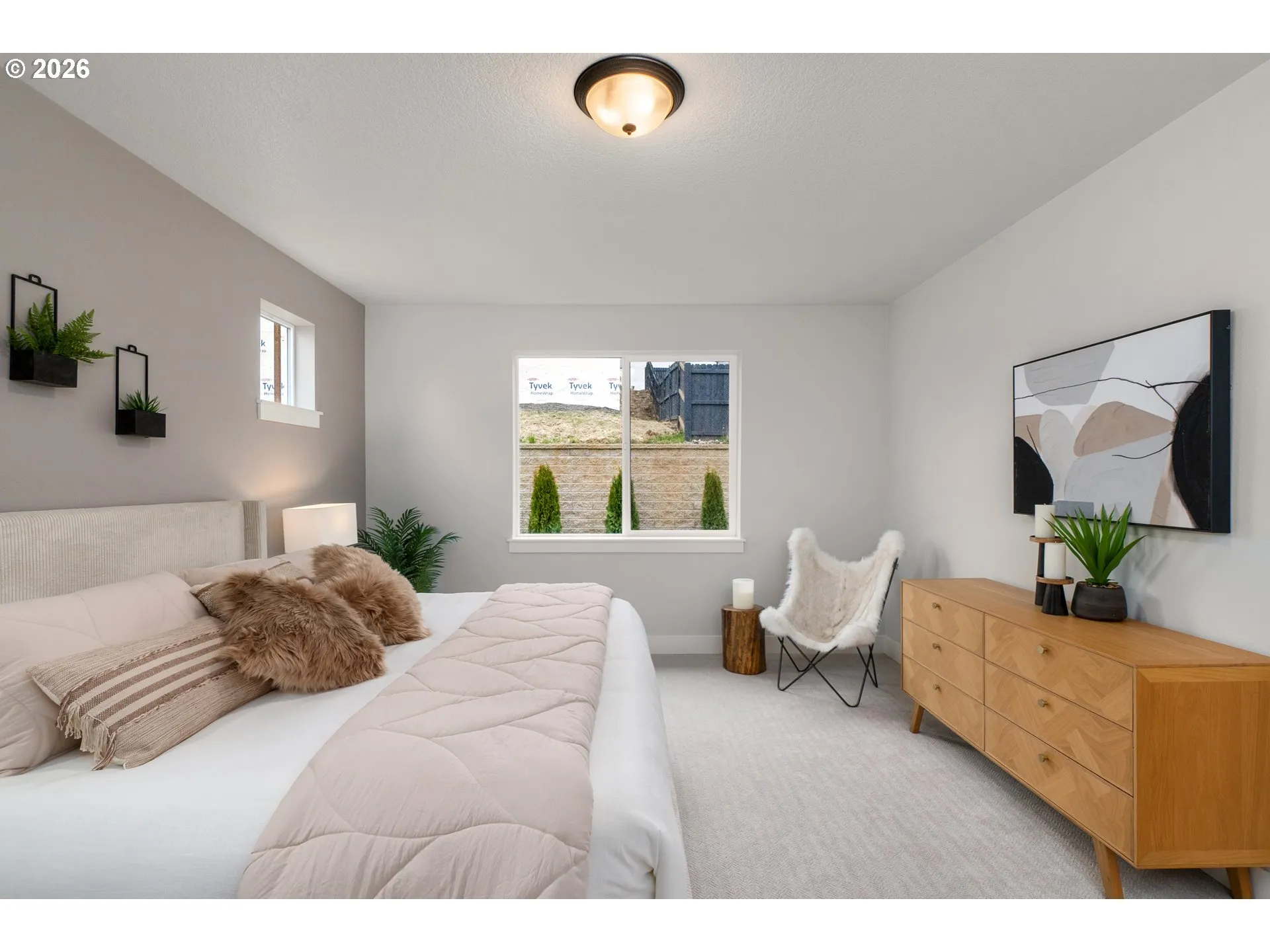 Bedroom, Primary