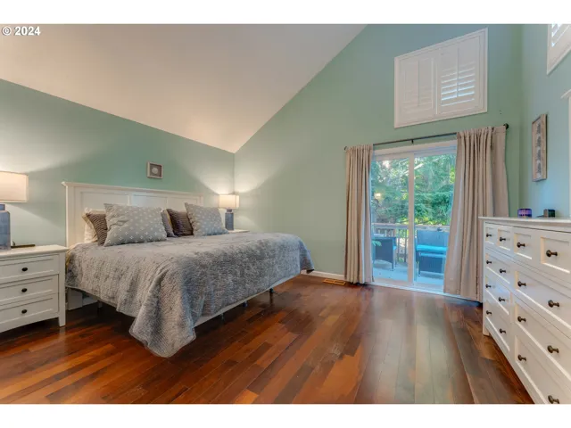 Owner's Suite Bedroom-Main