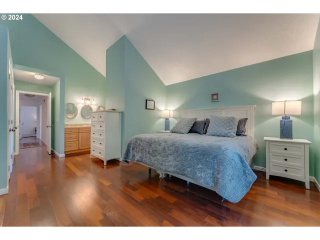 Owner's Suite Bedroom-Main
