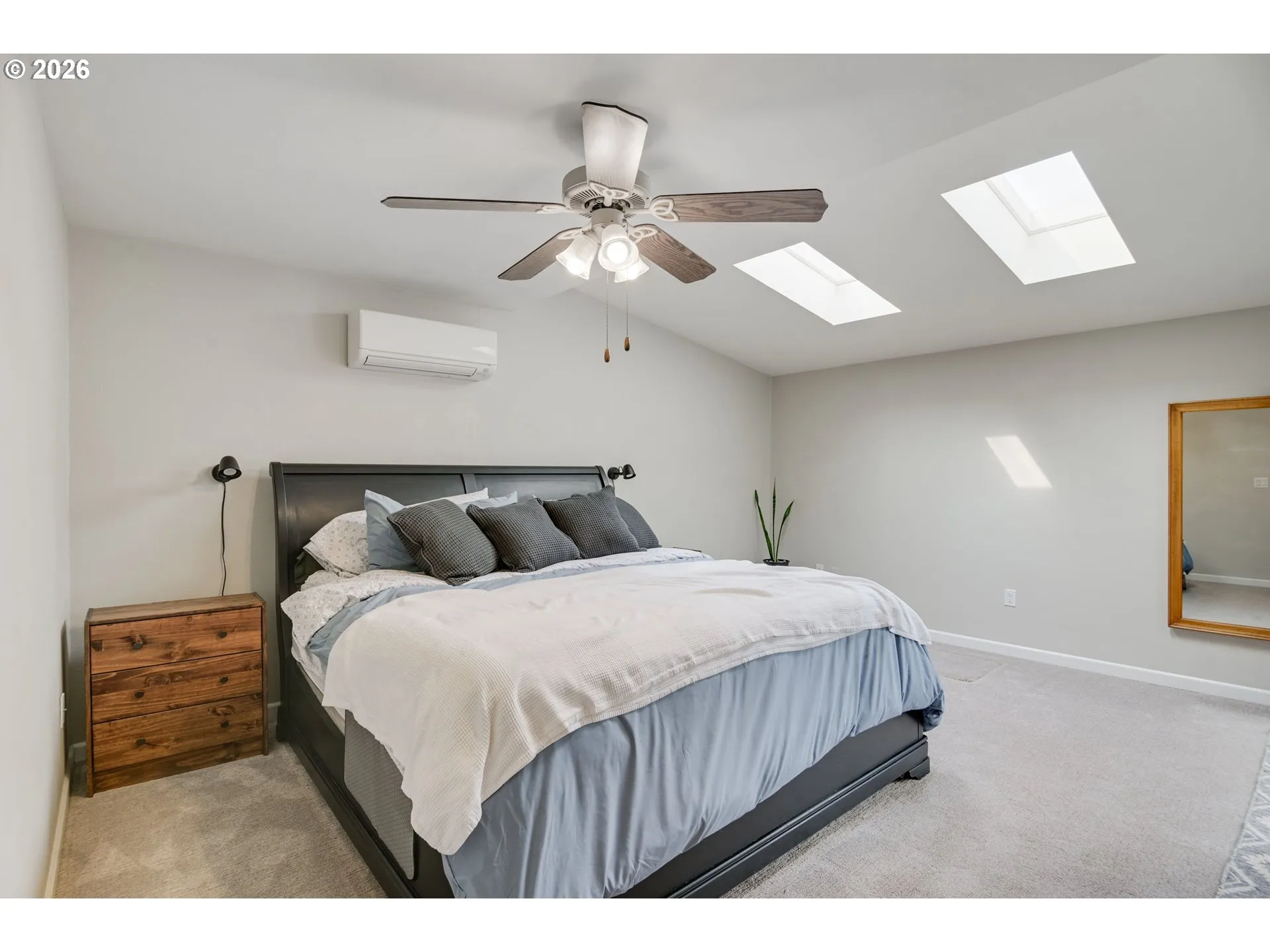 Bedroom, Primary-Ceiling Fan
