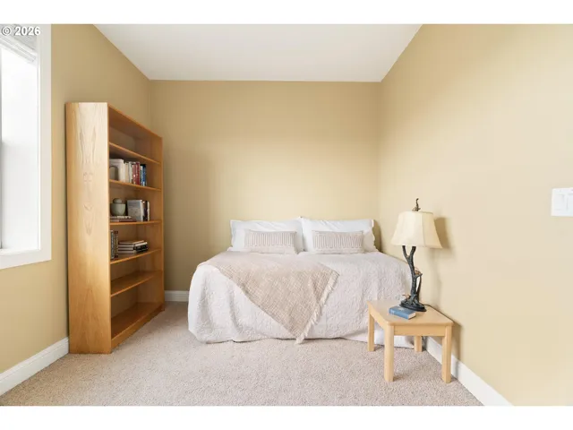 Bedroom-Upper