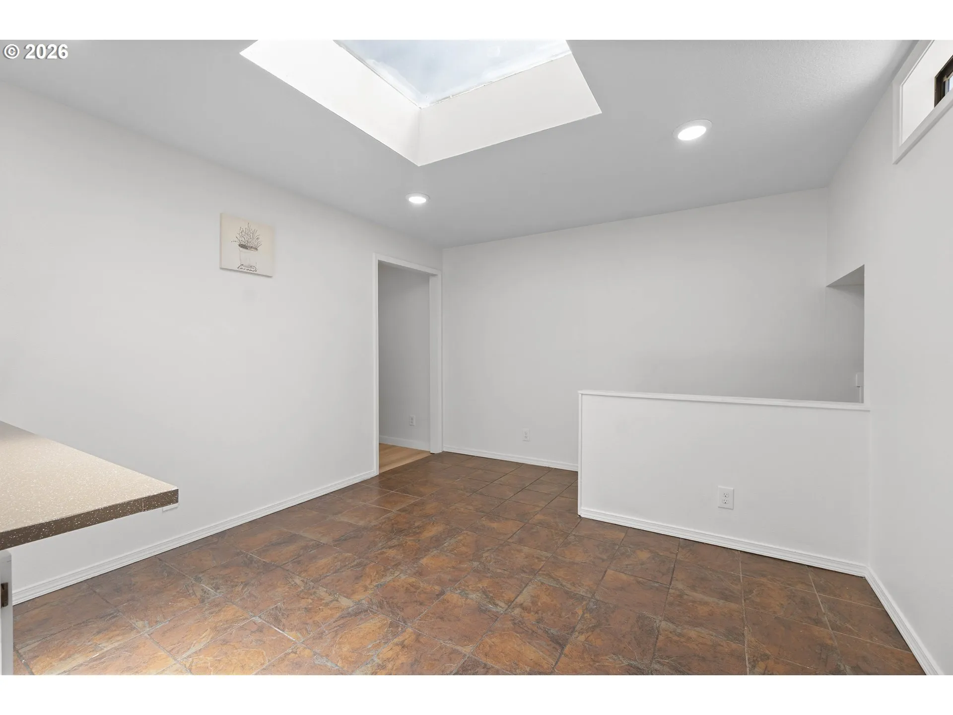 Kitchen-Eating Area