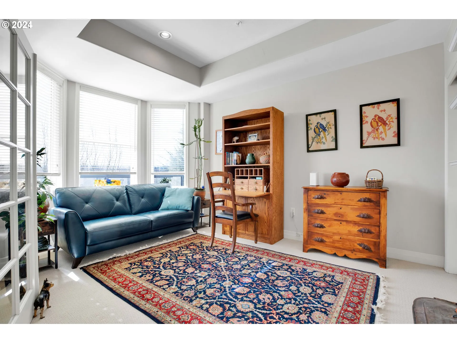 Bedroom-Walk-In Closet