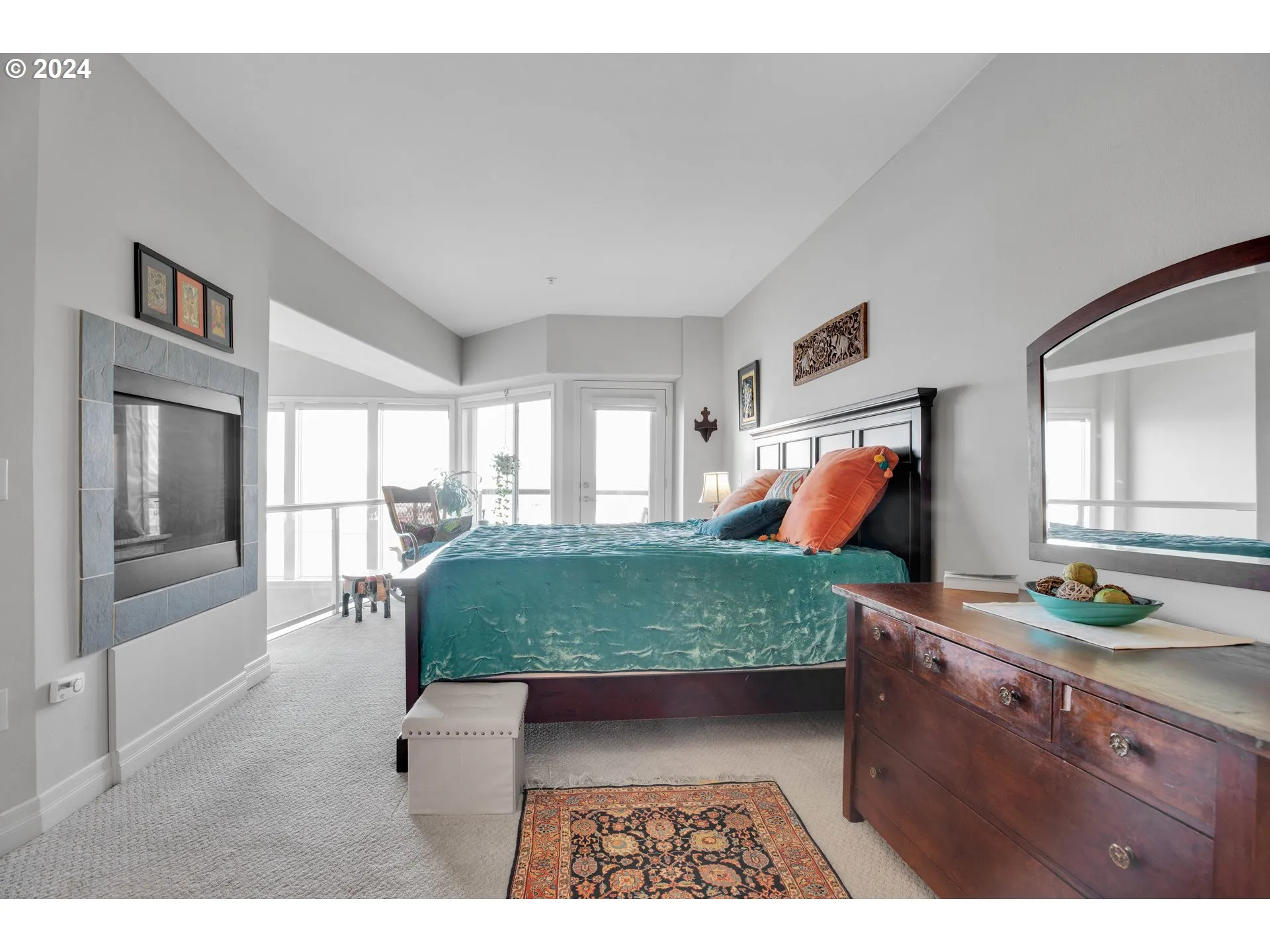 Bedroom, Owner's Suite-Upper