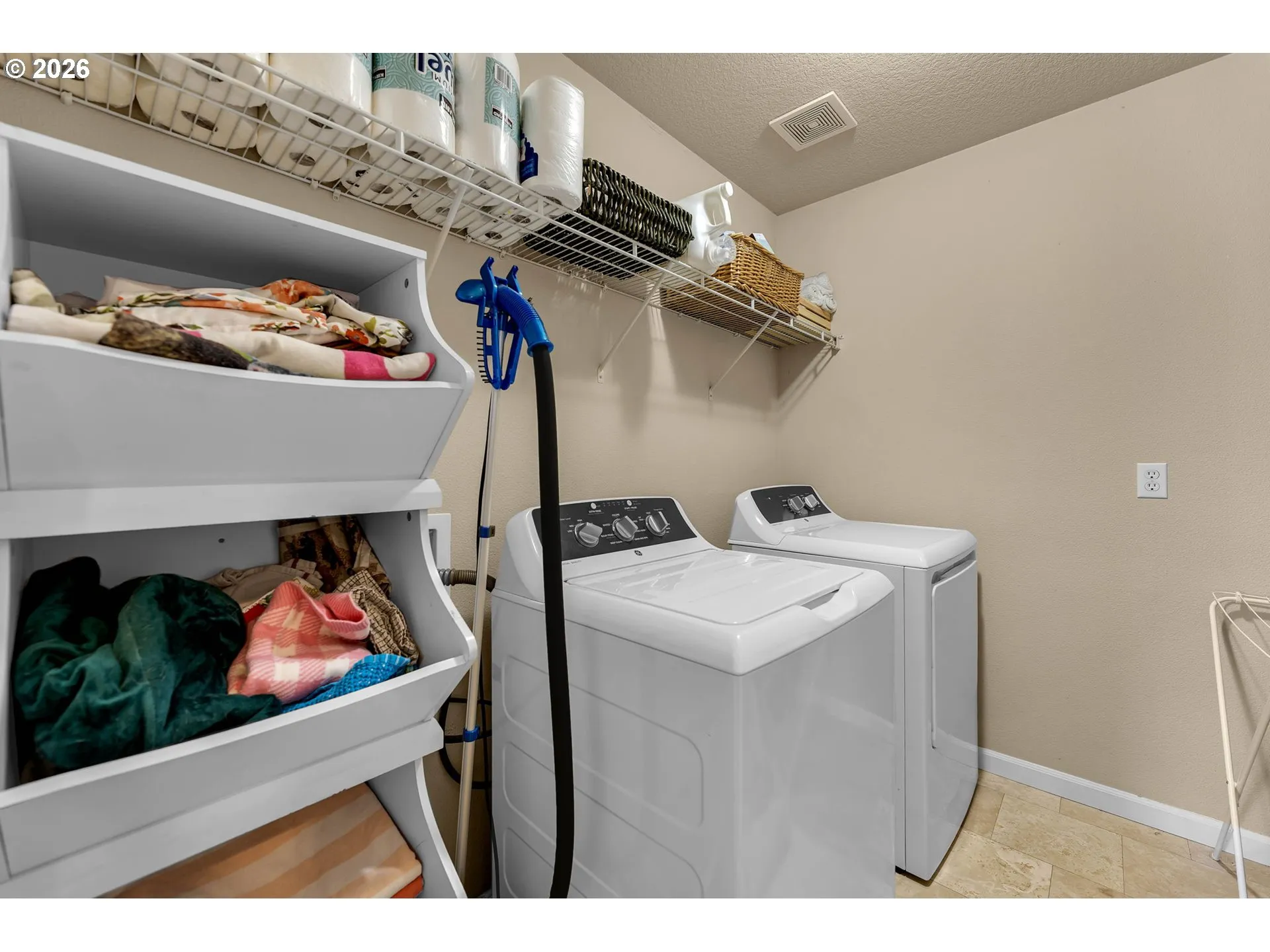 Laundry-Upper