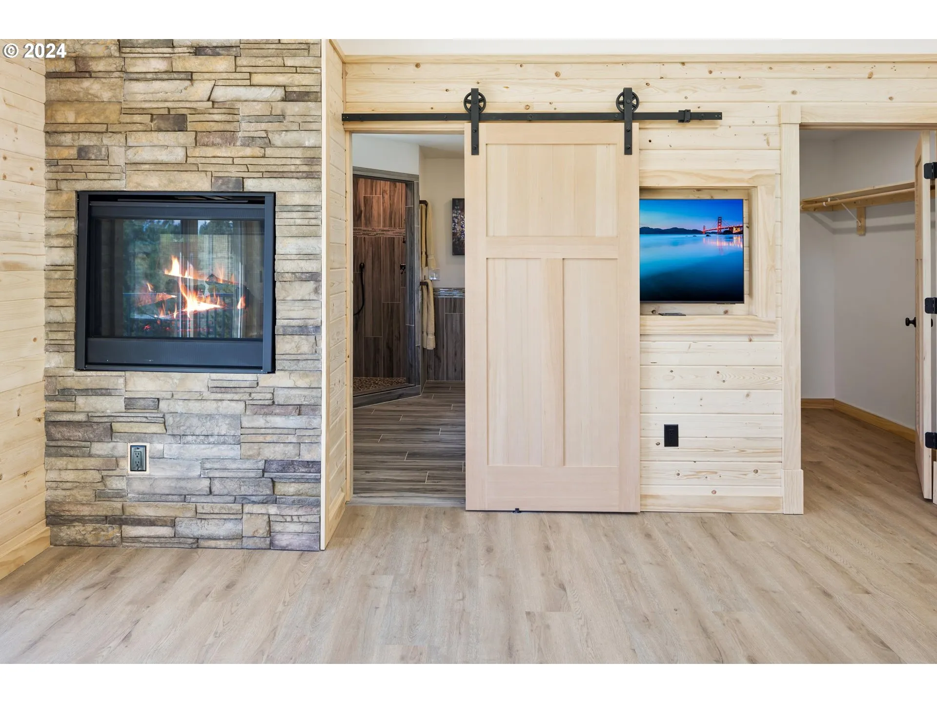 Bedroom, Primary-Walk-In Closet