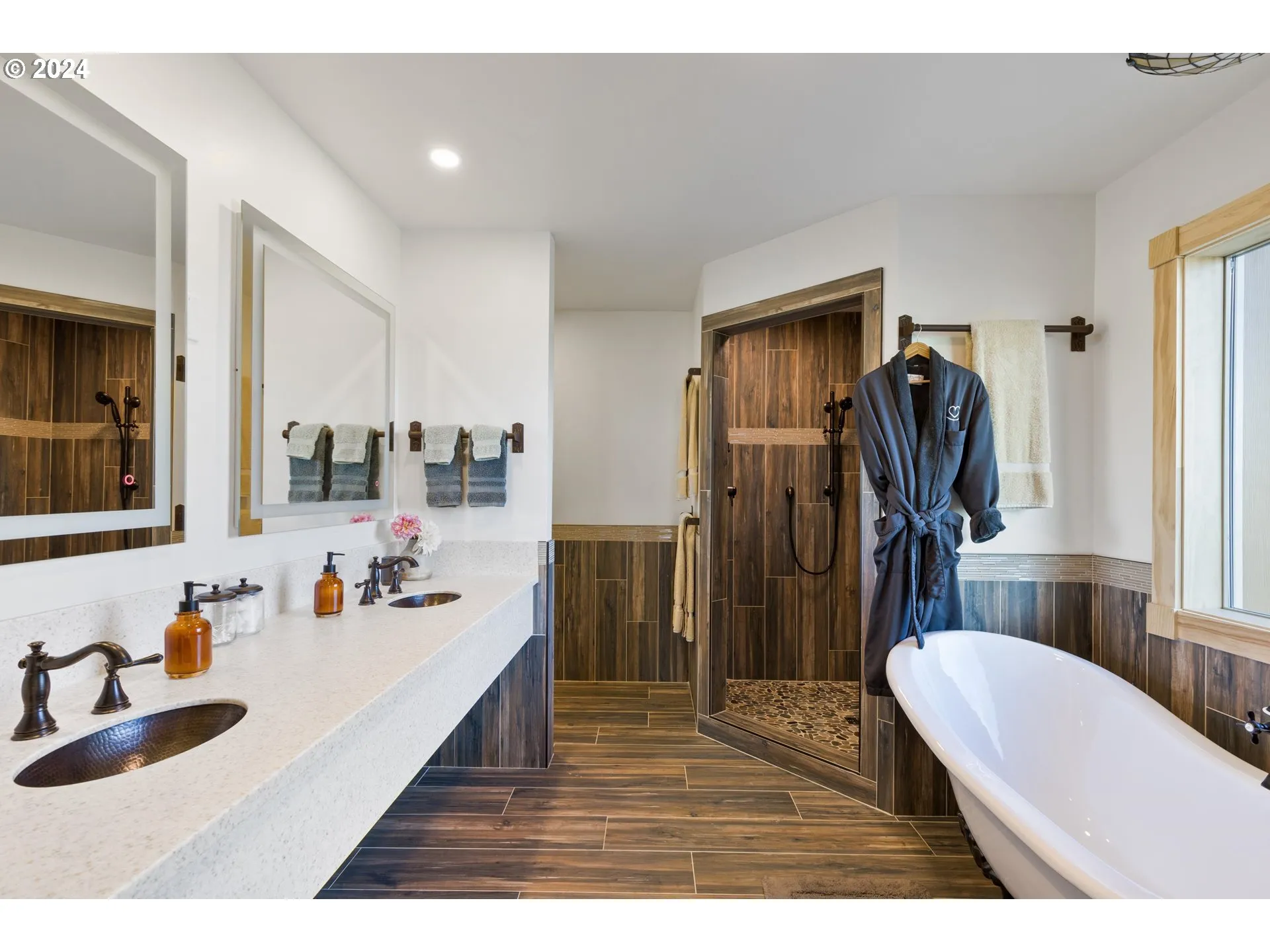 Bathroom, Attached-Double Sinks