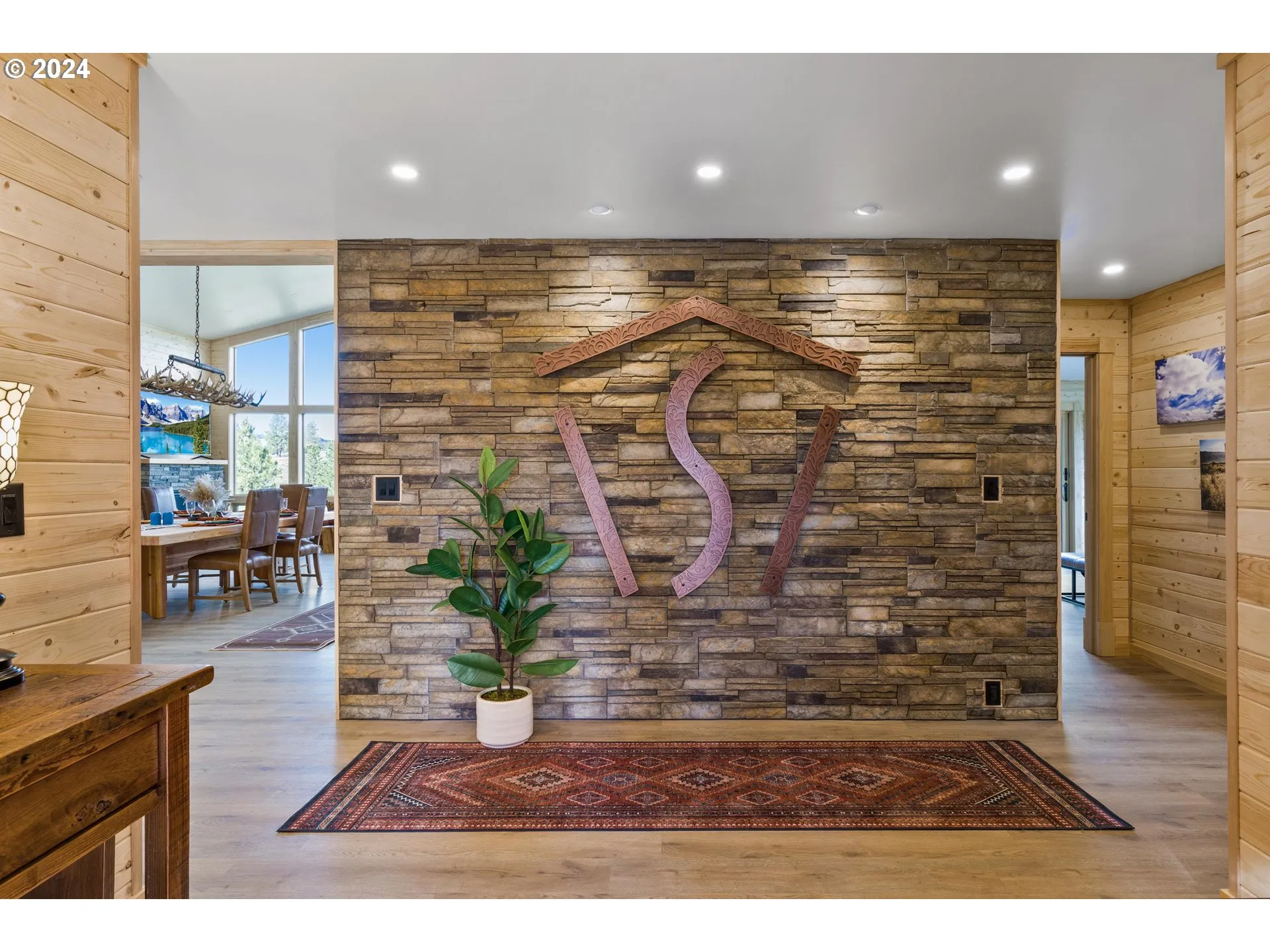 Entrance/Foyer
