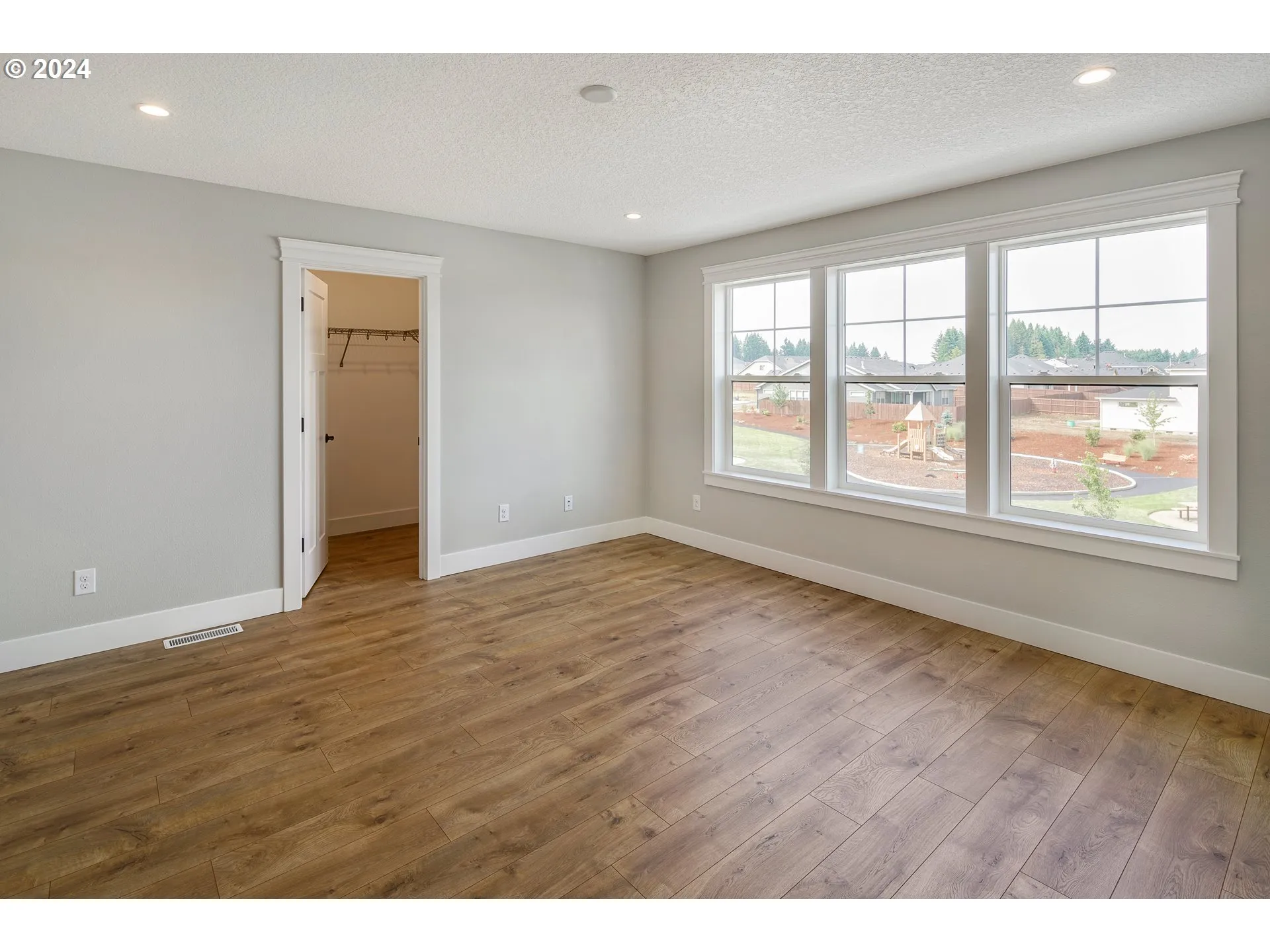 Bonus Room-Upper