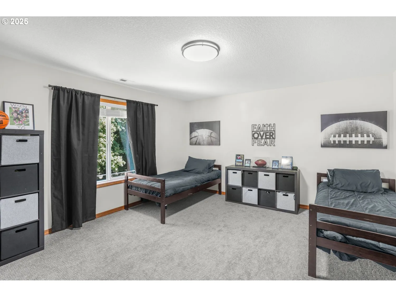 Bedroom-Upper