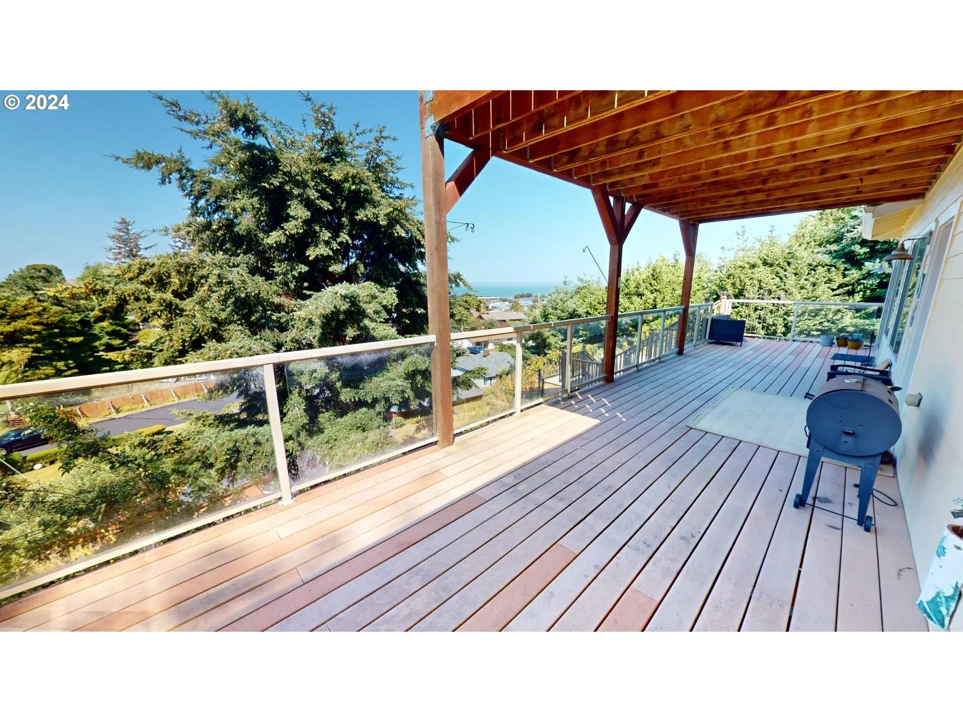 Deck-Main