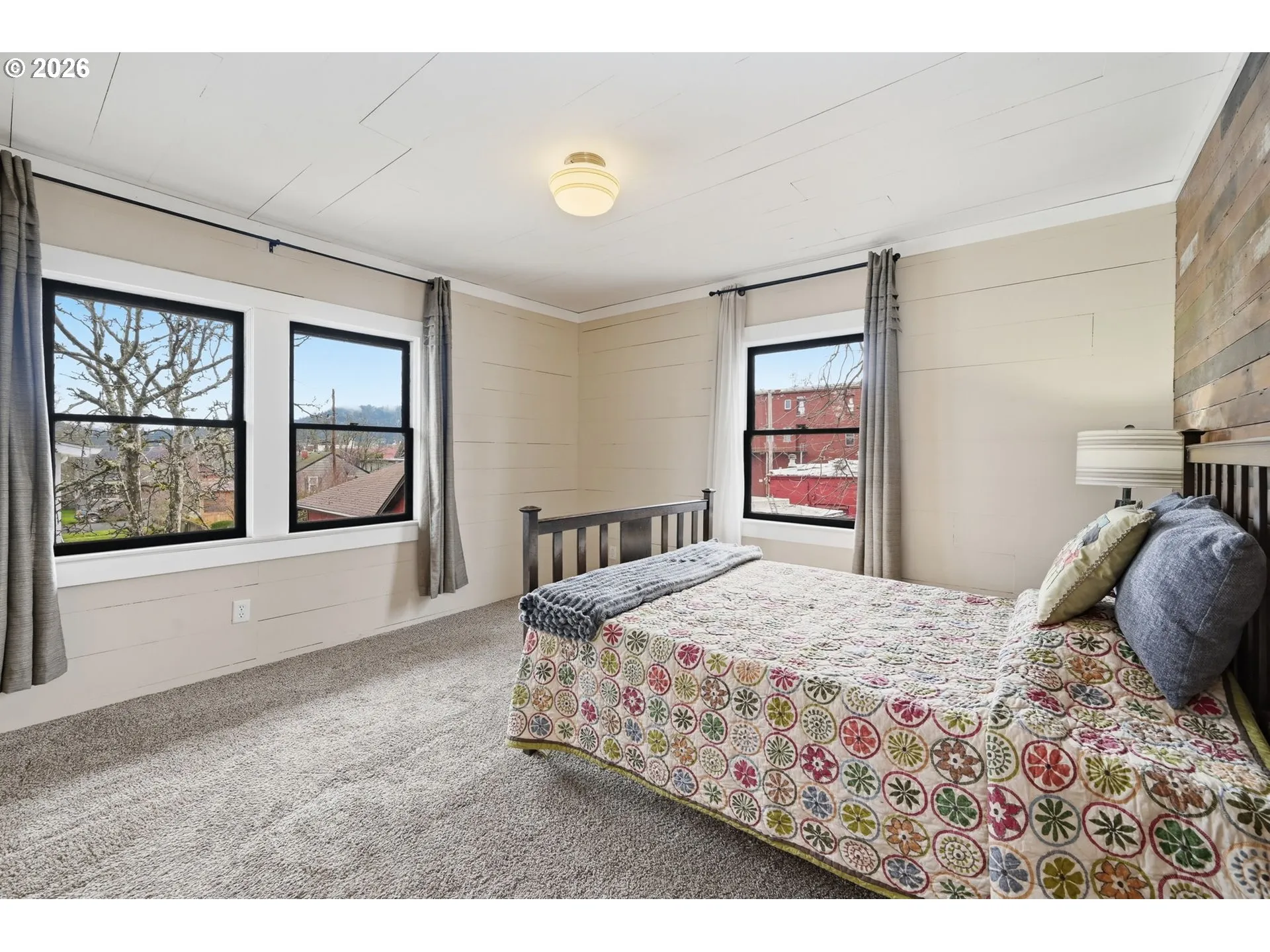 Bedroom-Upper