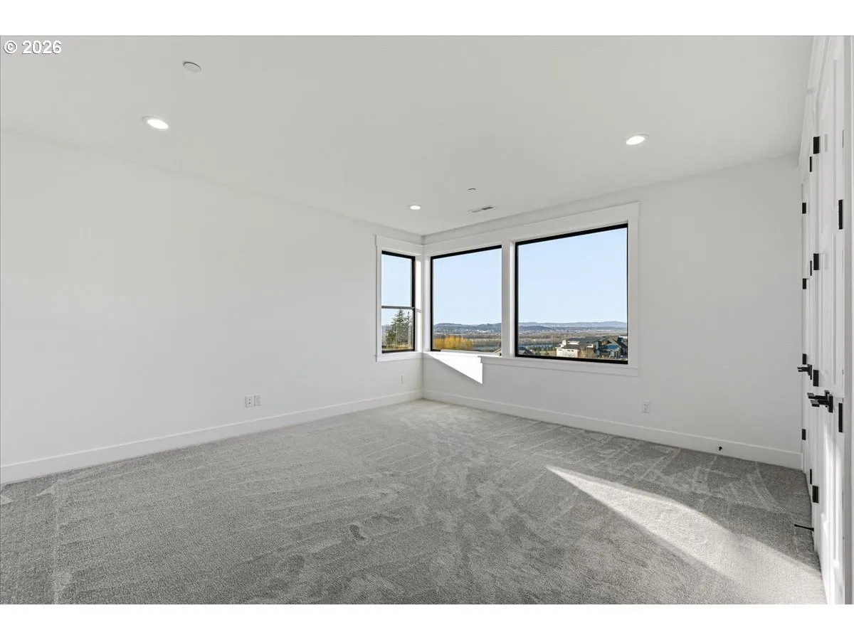 Bonus Room-Upper
