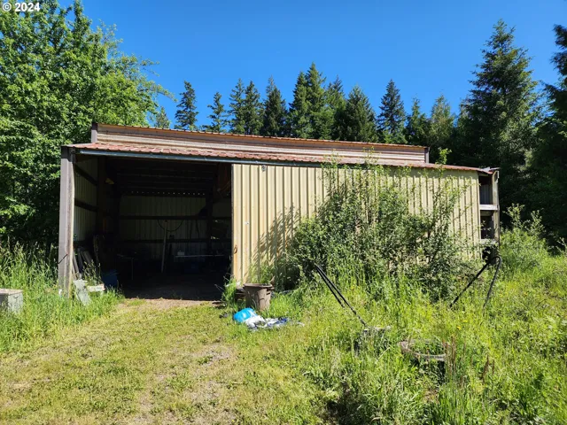 Barn