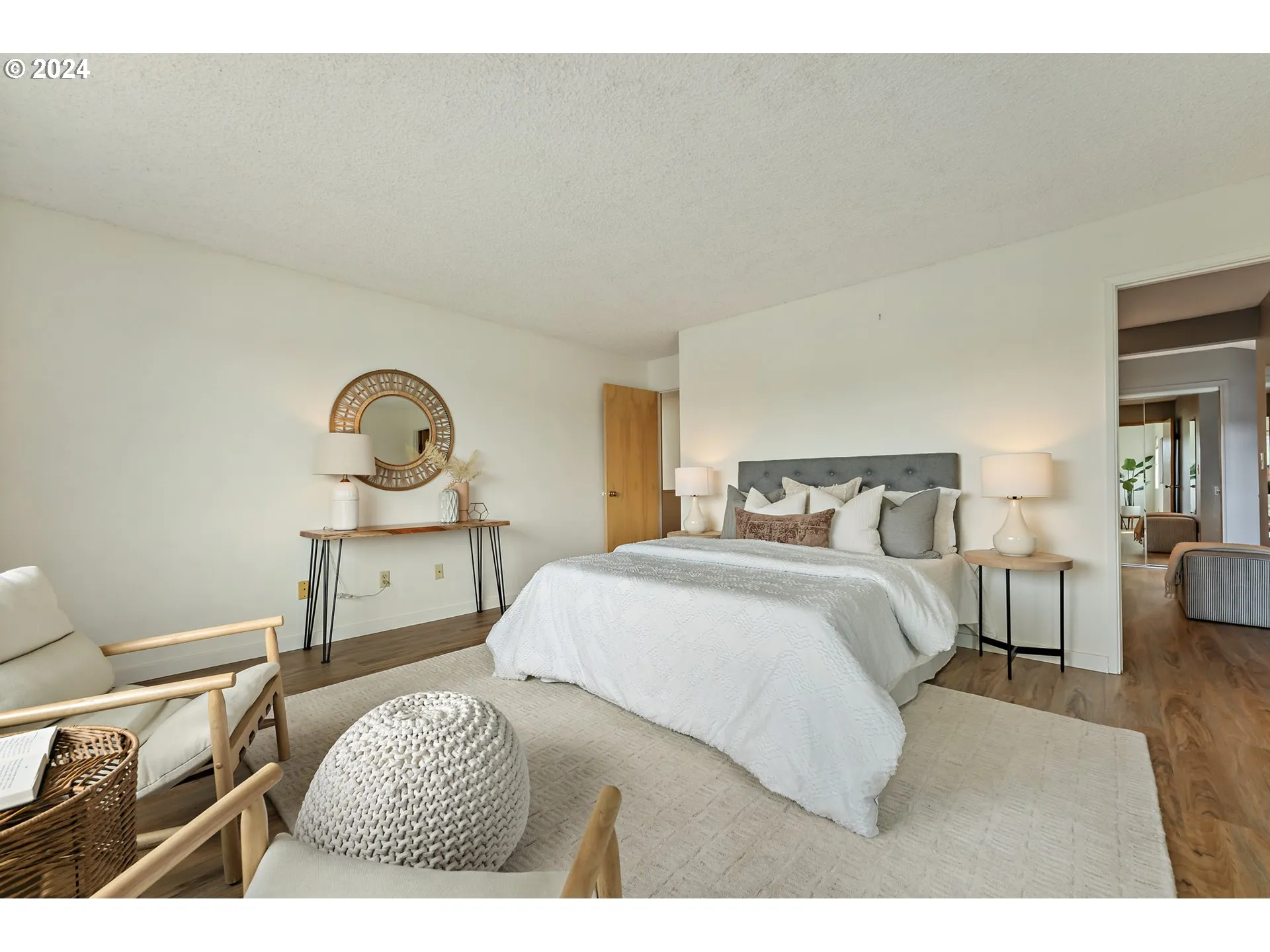 Primary Bedroom-Upper