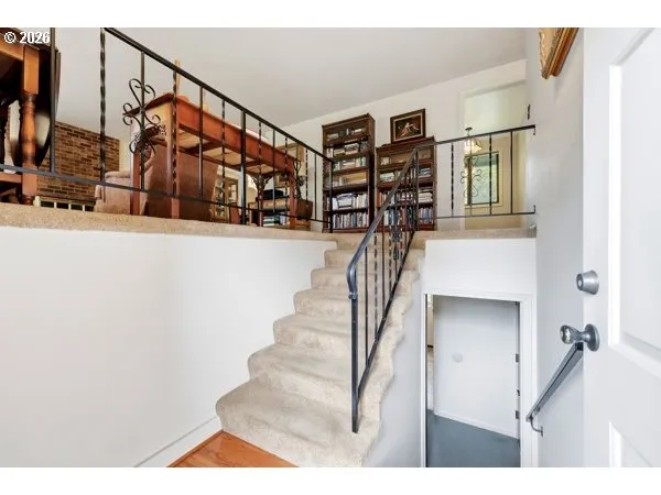 Entrance/Foyer