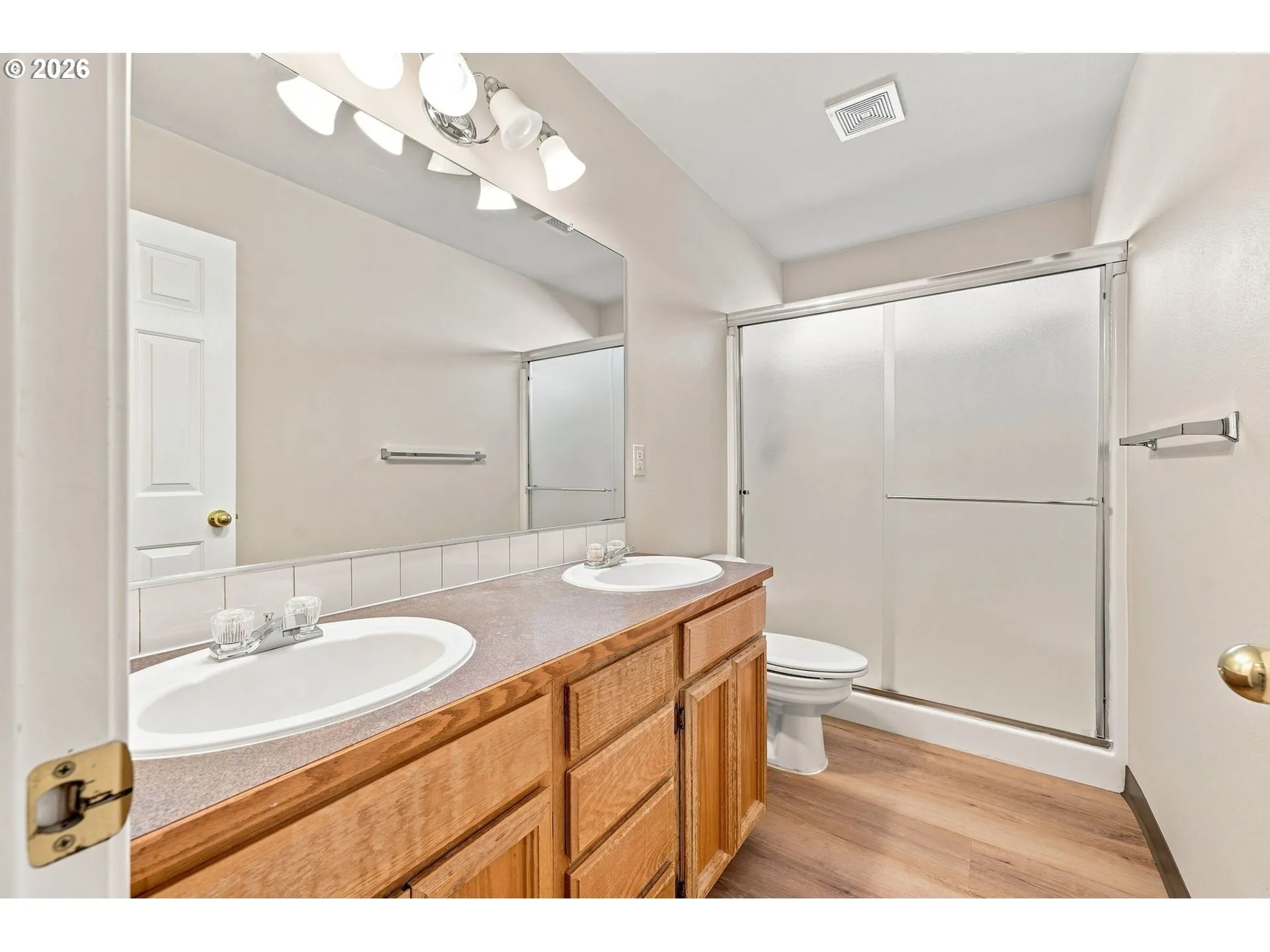 En Suite Bathroom