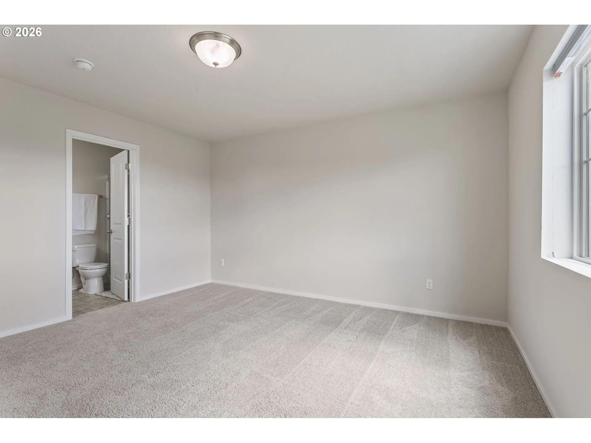 Primary Bedroom-Upper