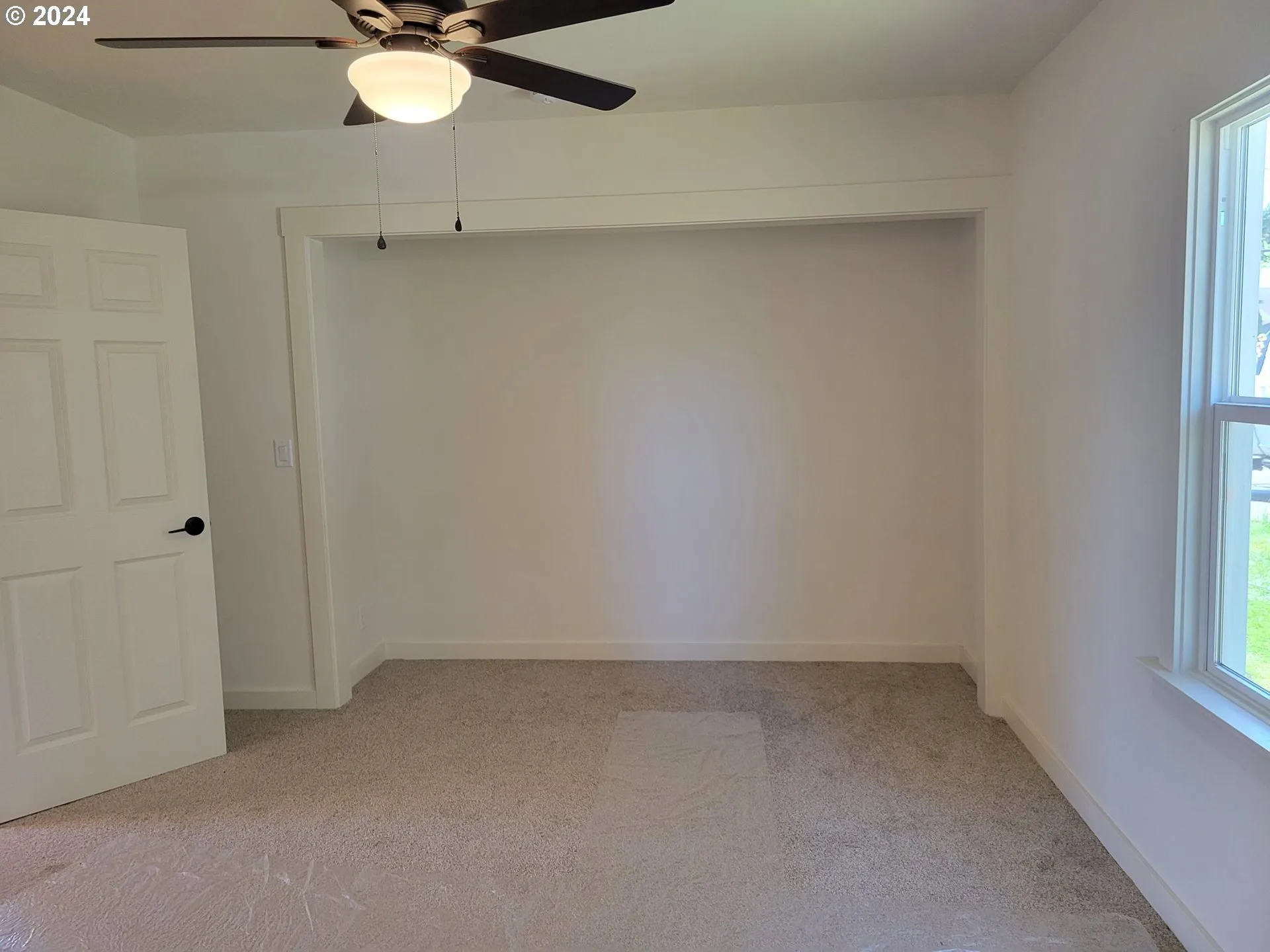 Bedroom-Main