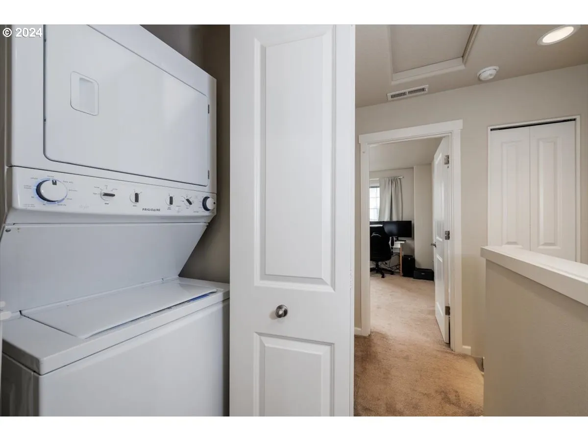 Laundry-Upper