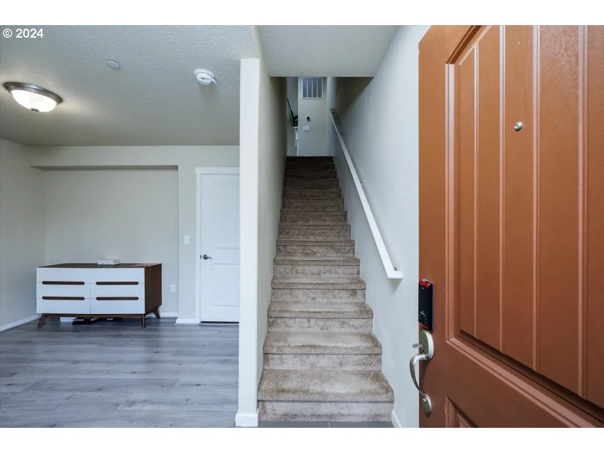 Entrance/Foyer