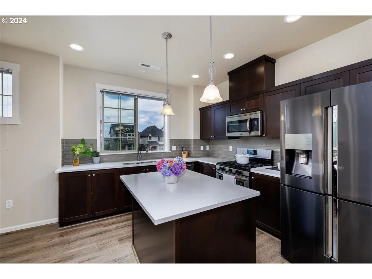 Kitchen-Island