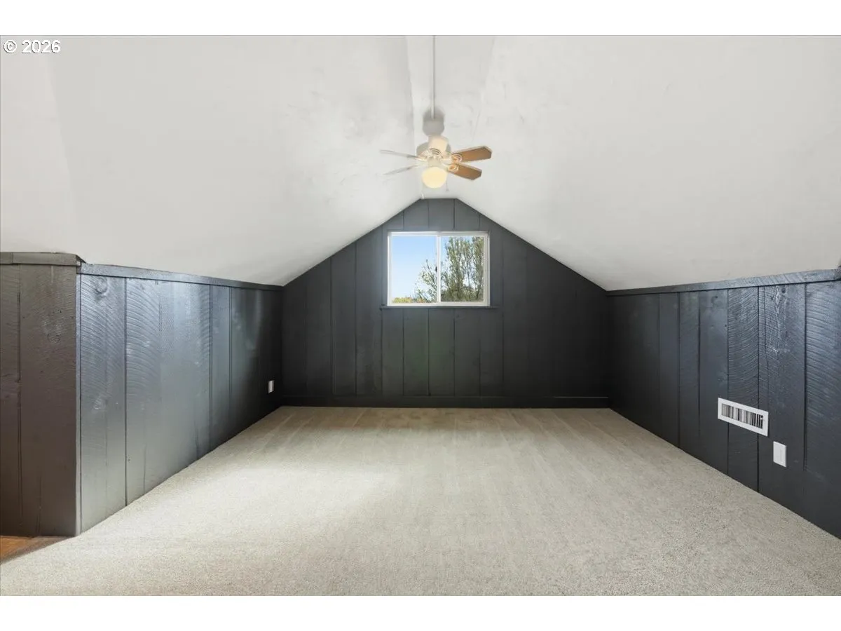 Family Room-Upper