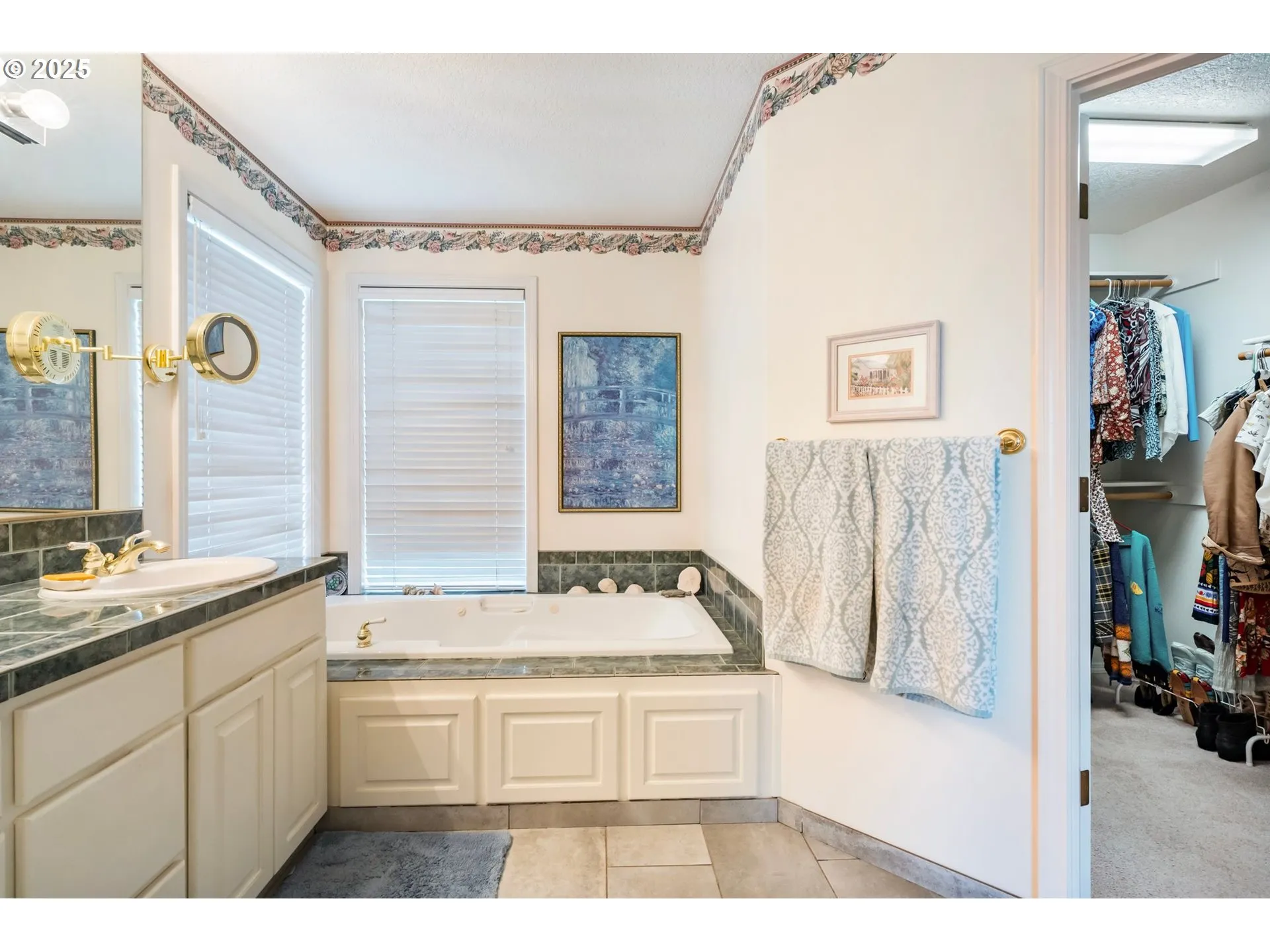 Owner's Suite Bathroom-Full Bathroom