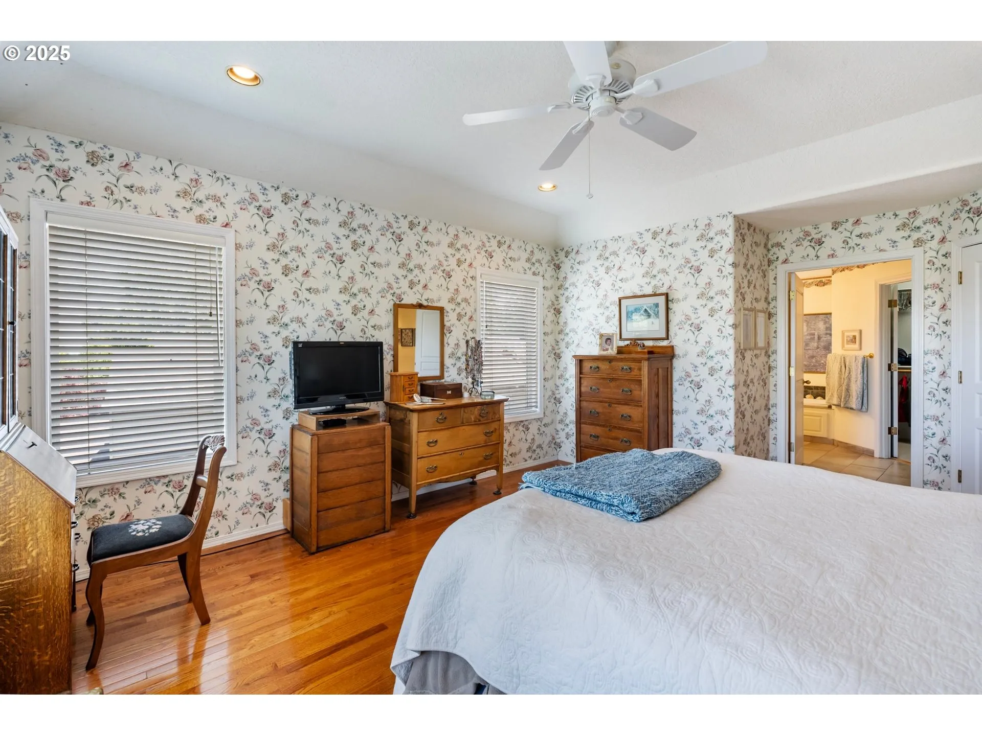 Primary Bedroom-Ceiling Fan