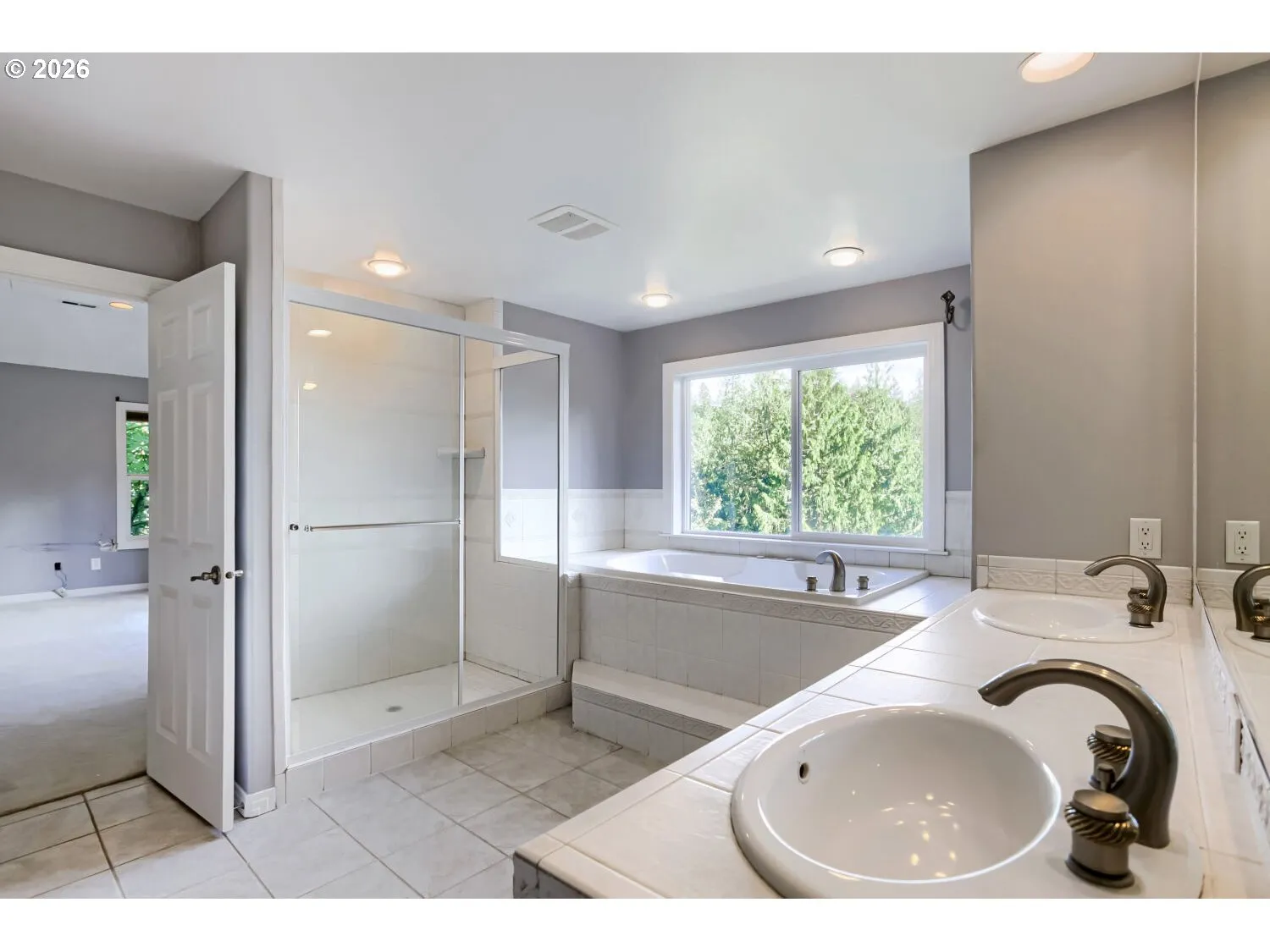 Owner's Suite Bathroom