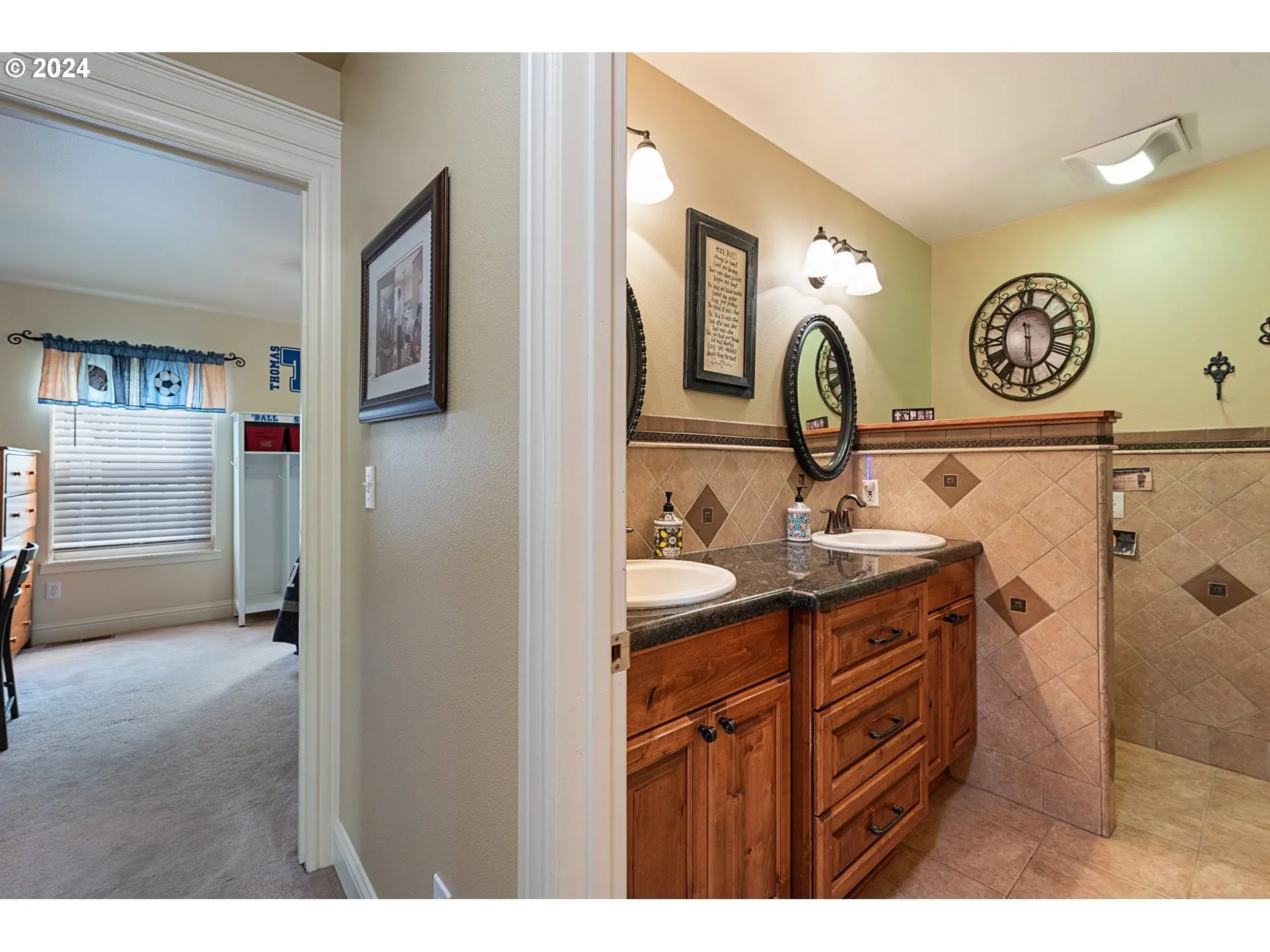 Bathroom-Hall