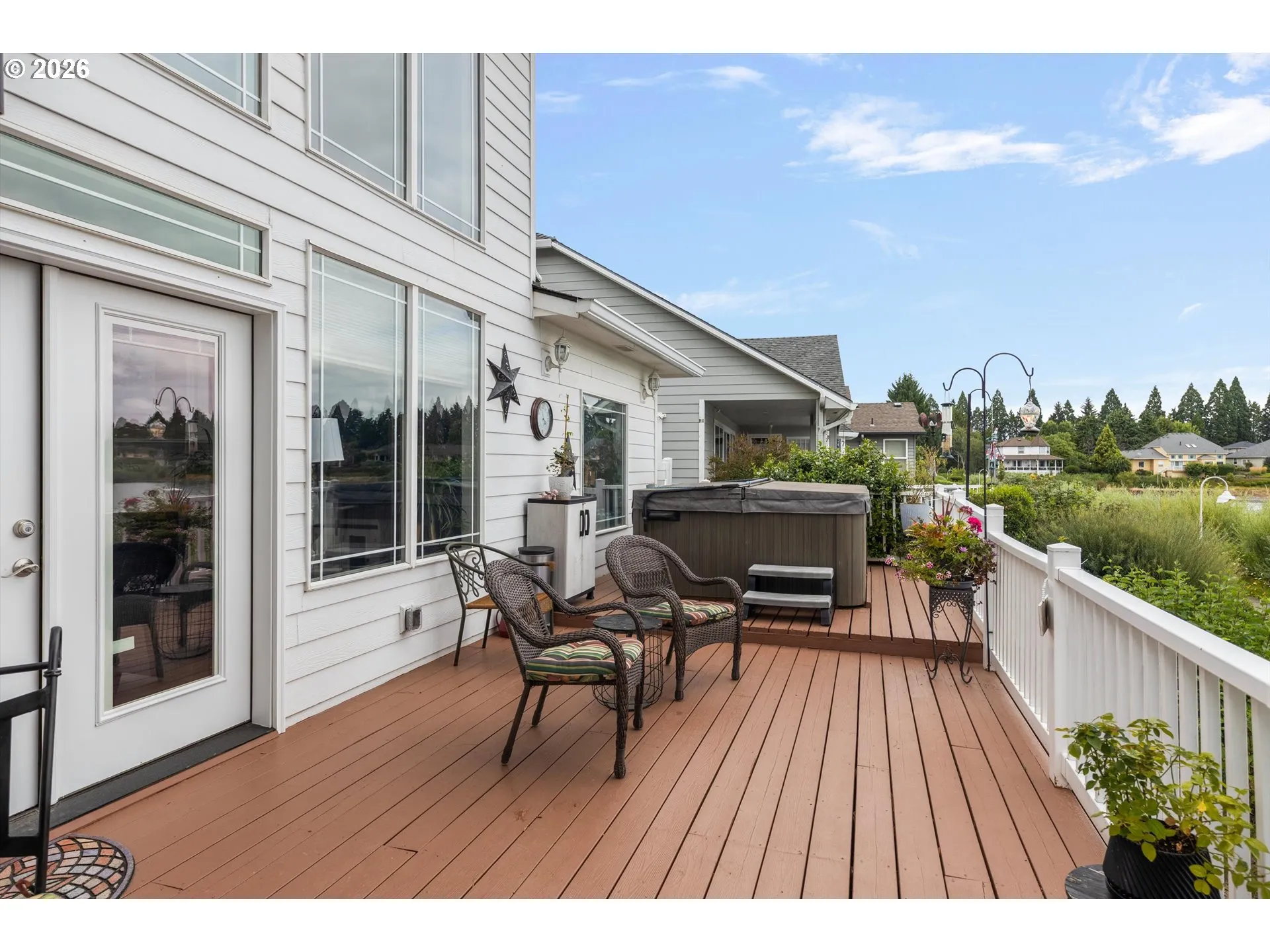 Deck-Main