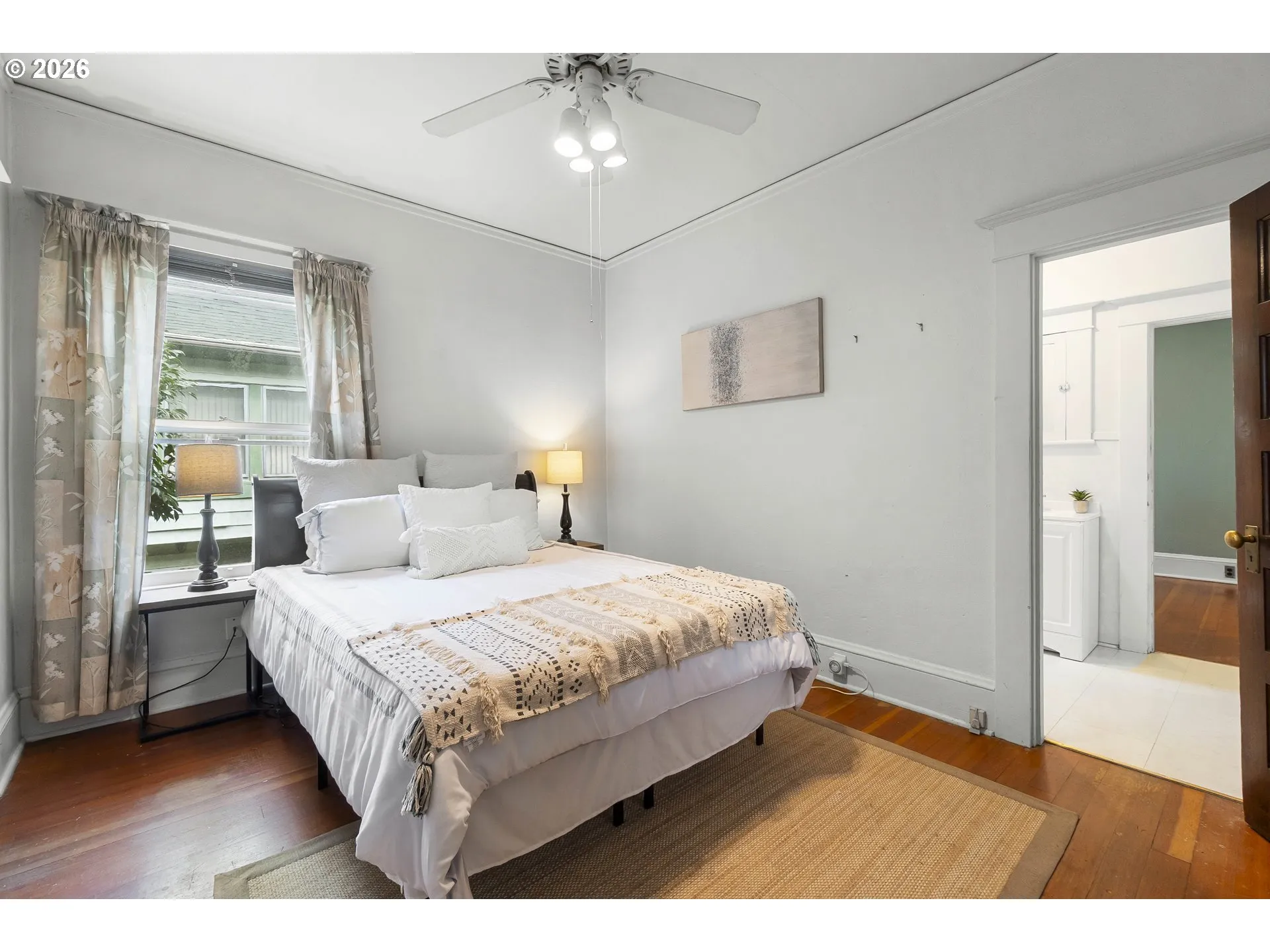 Primary Bedroom-Attached Bathroom