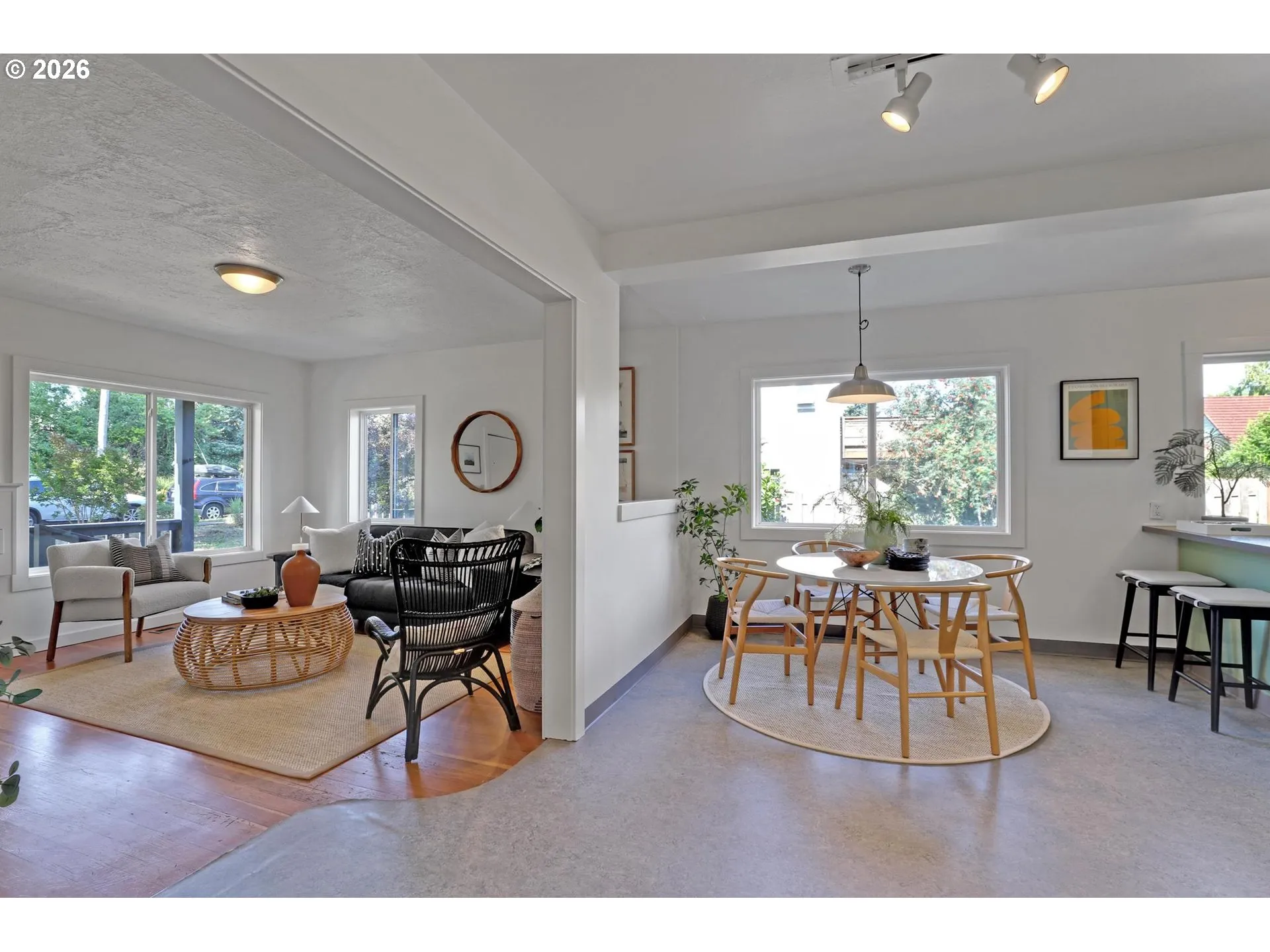 Living Room/Dining Room