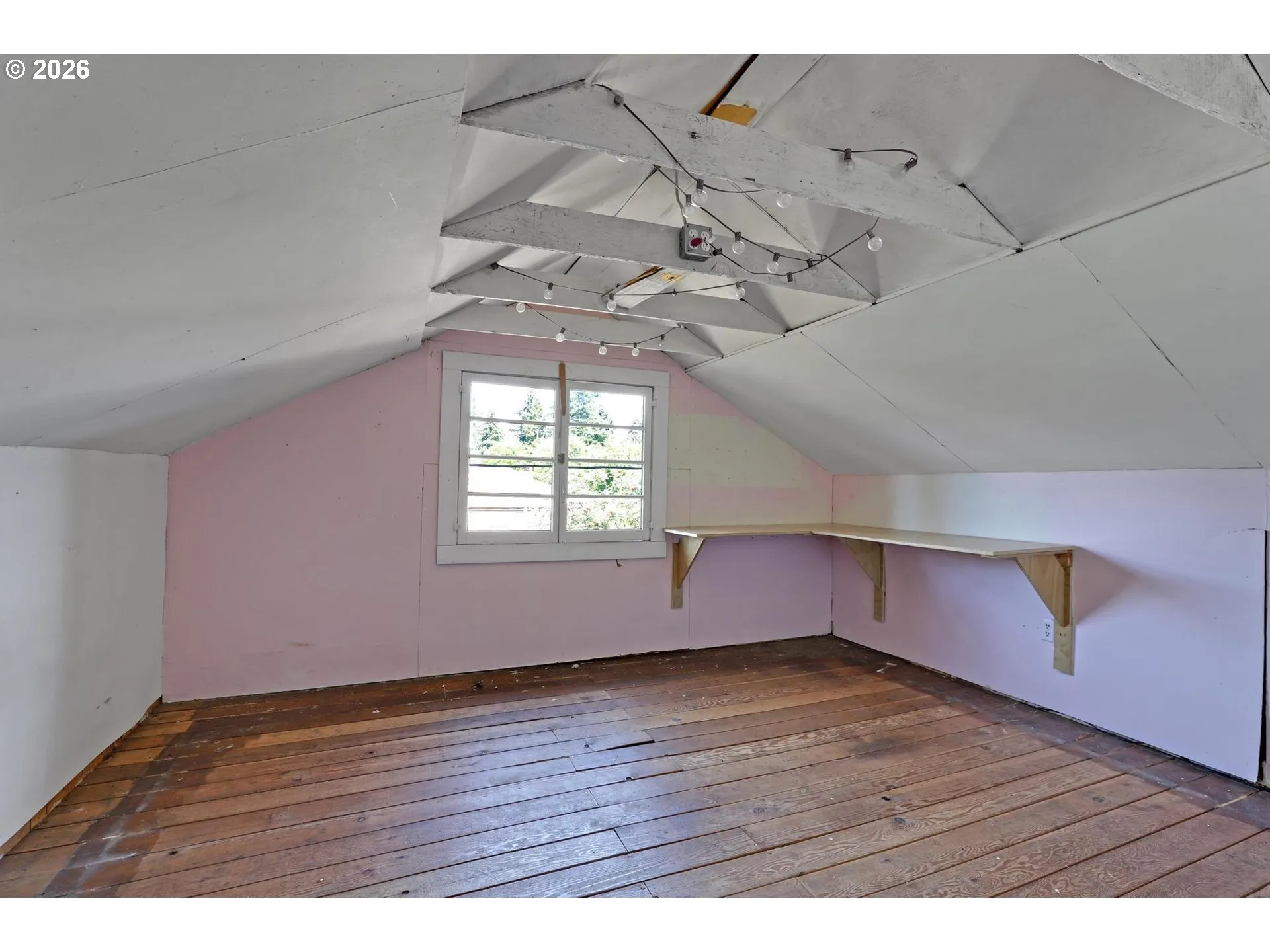Bonus Room-Upper