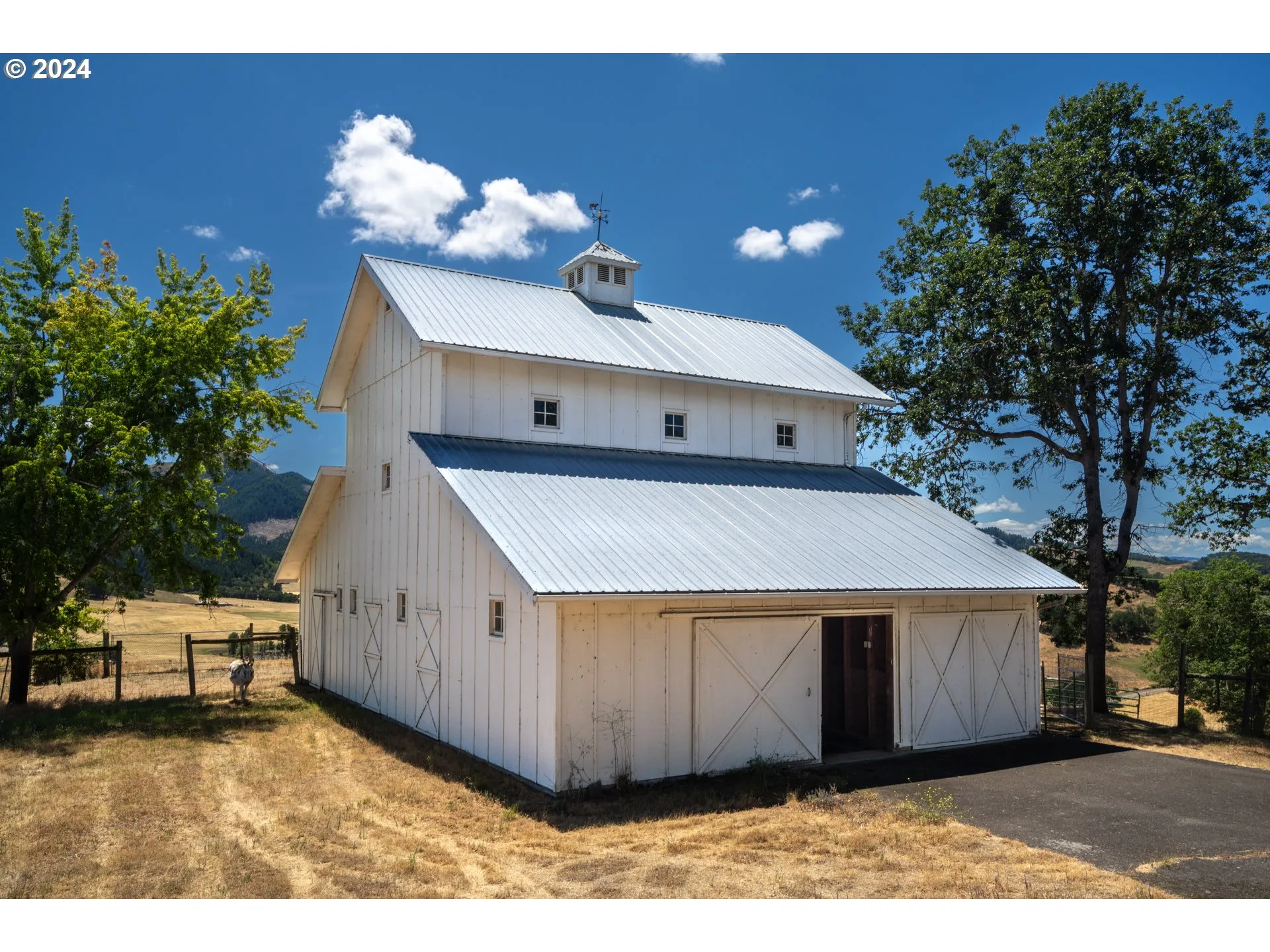 Barn