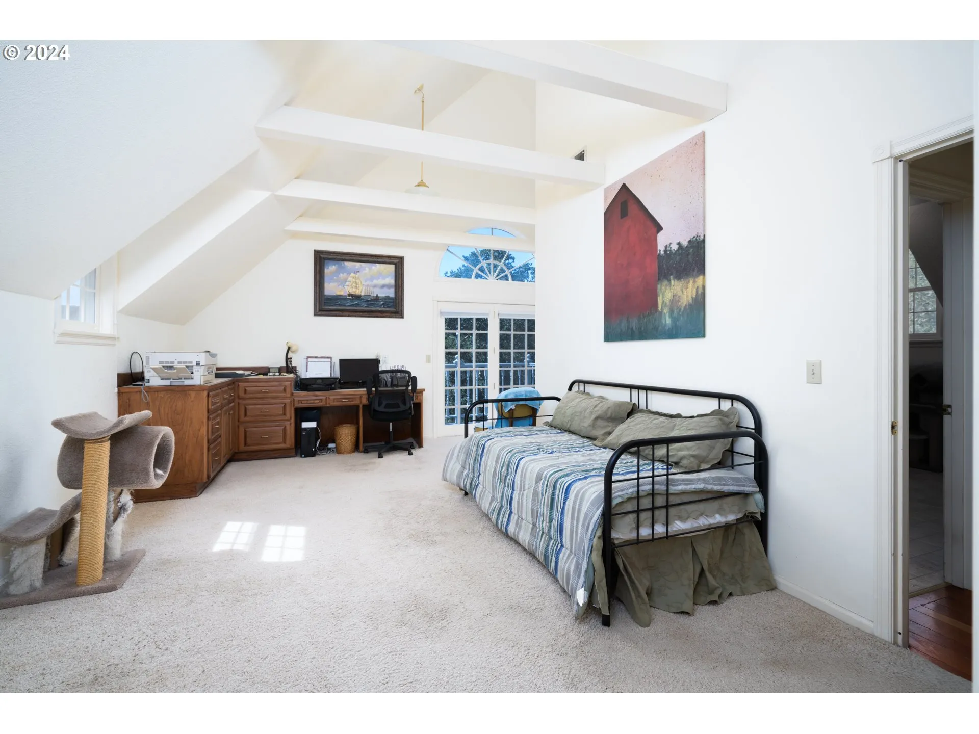 Primary Bedroom-Main