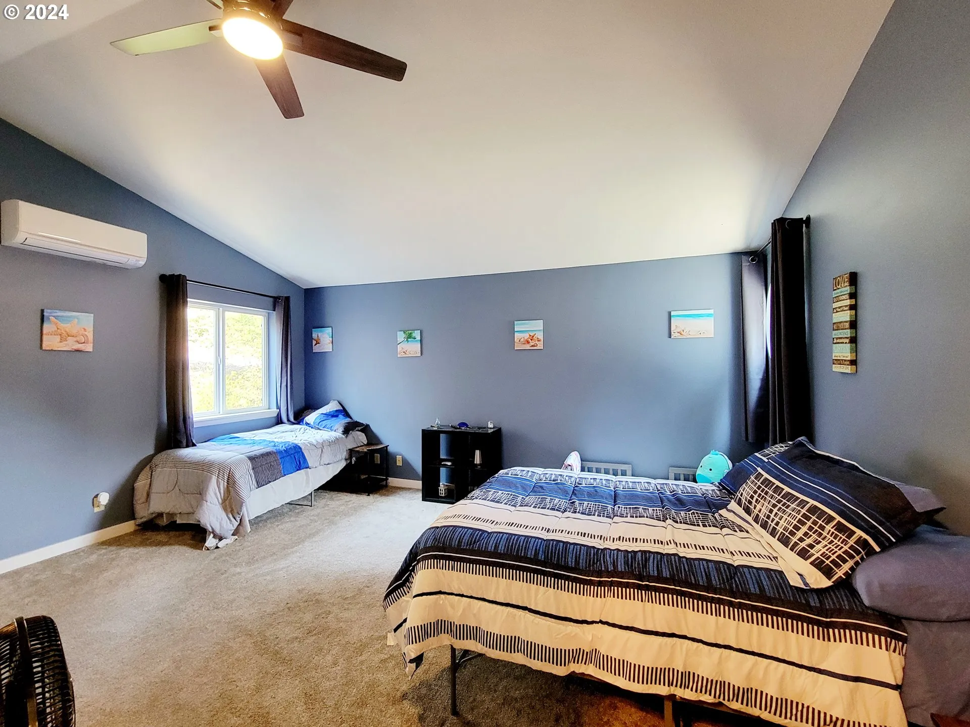 Bedroom, Primary-Ceiling Fan