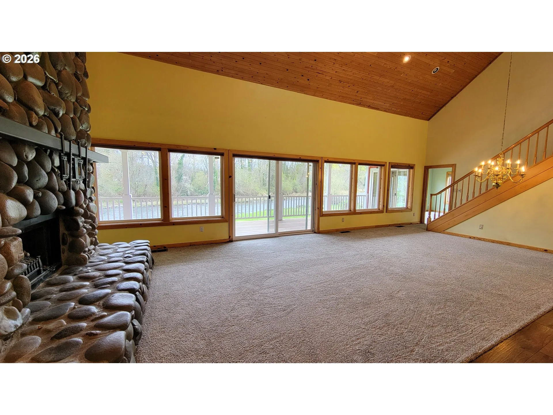 Living Room/Dining Room-Ceiling Fan