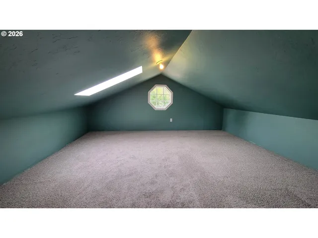 Bonus Room-Upper